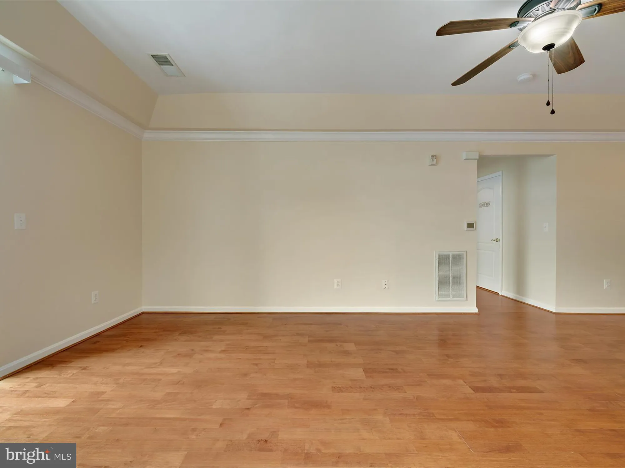 Property Slideshow image 15 of 53 | 8615 fluttering leaf trl 404, Odenton, MD, 21113