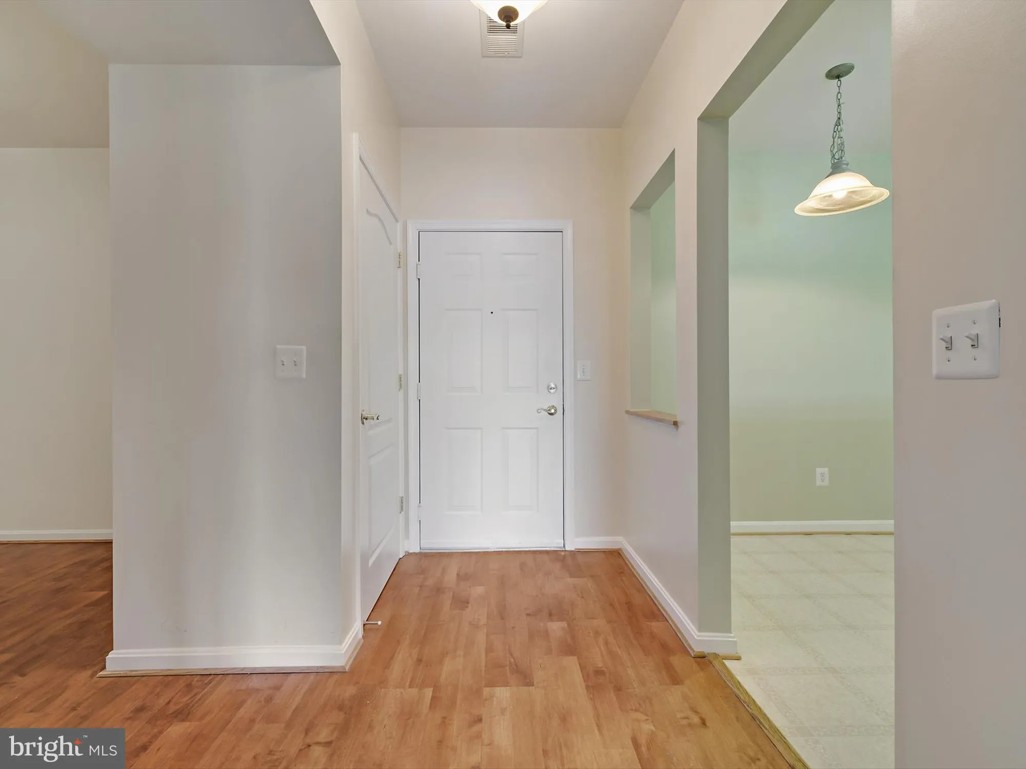 Property Slideshow image 4 of 53 | 8615 fluttering leaf trl 404, Odenton, MD, 21113