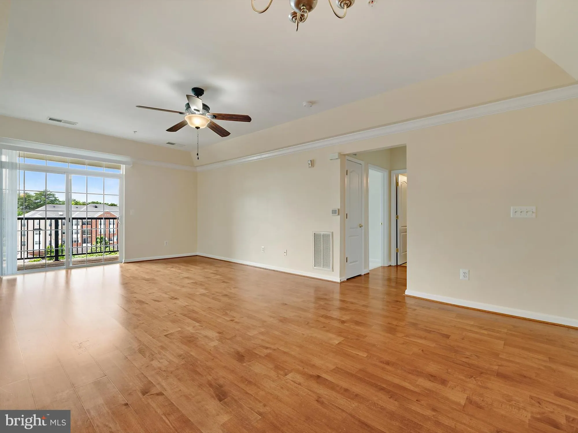 Property Slideshow image 12 of 53 | 8615 fluttering leaf trl 404, Odenton, MD, 21113