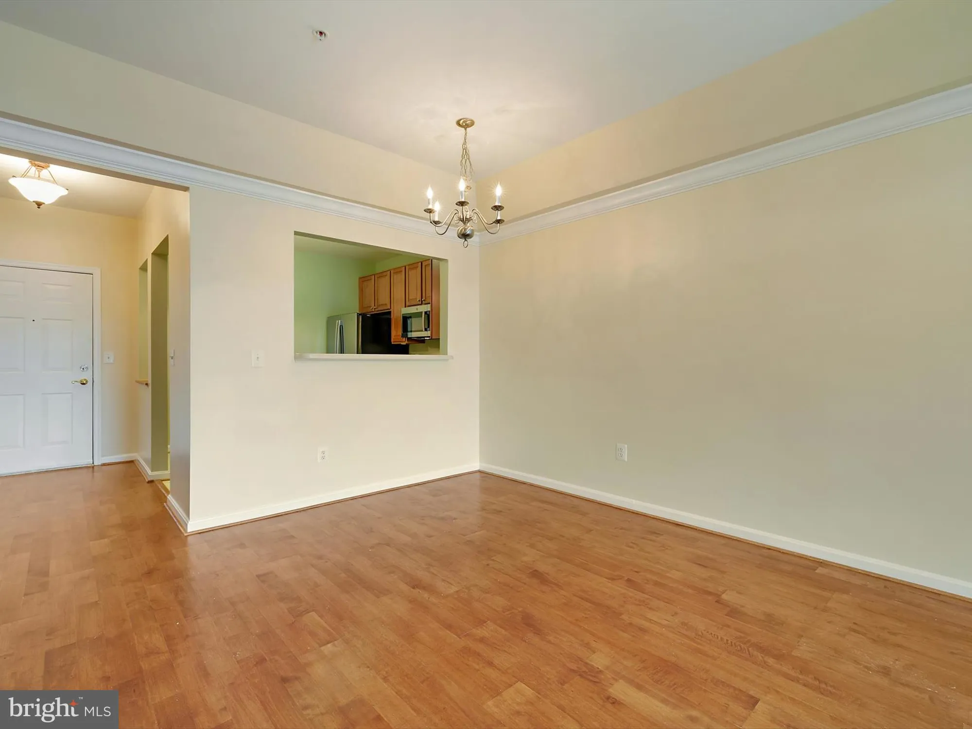 Property Slideshow image 18 of 53 | 8615 fluttering leaf trl 404, Odenton, MD, 21113