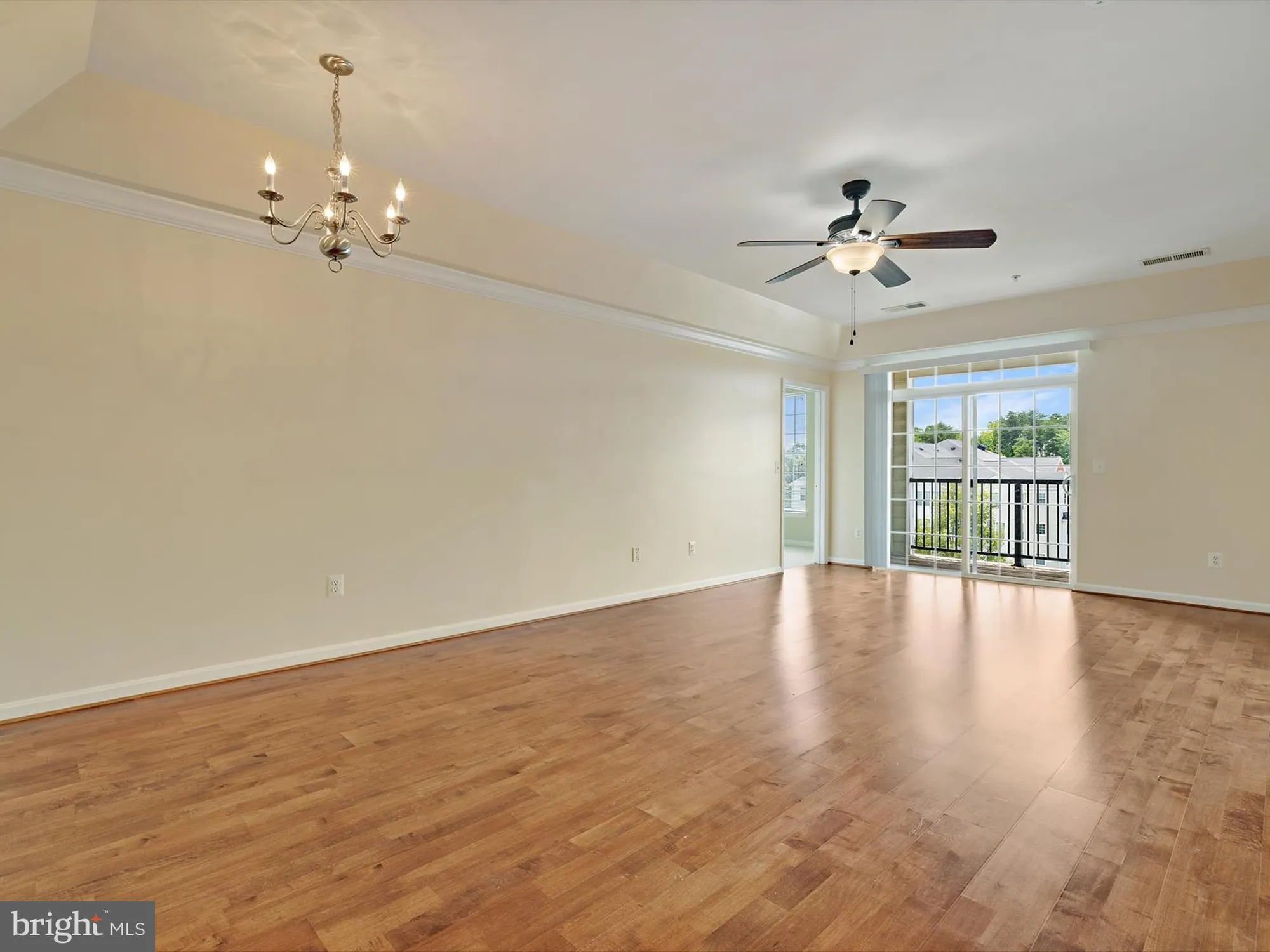 Property Slideshow image 11 of 53 | 8615 fluttering leaf trl 404, Odenton, MD, 21113