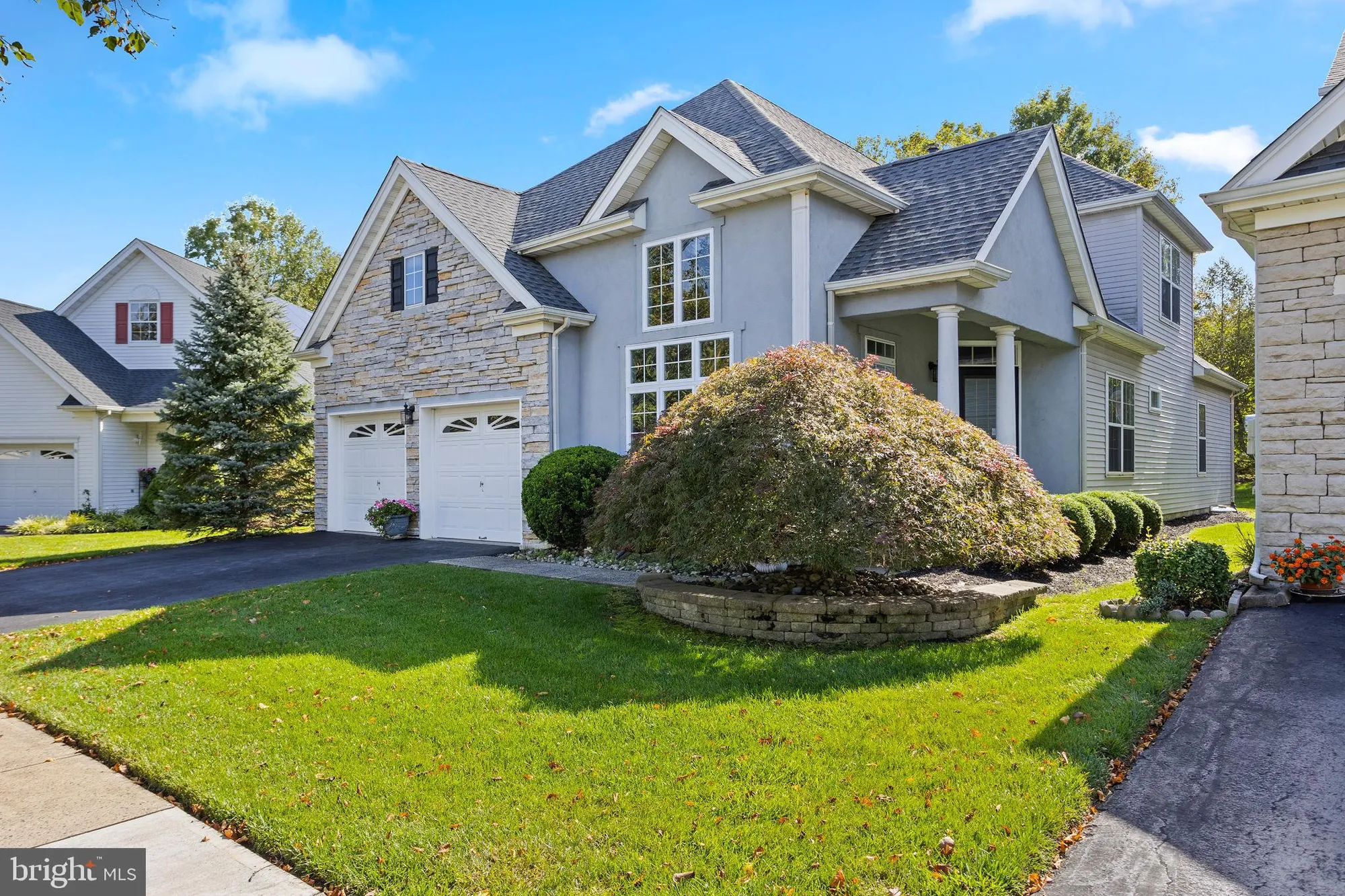 Property Slideshow image 2 of 33 | 75 honeyflower ln, Princeton Junction, NJ, 08550