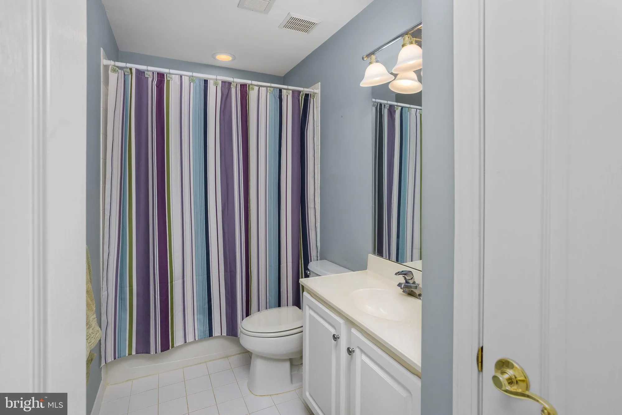 Property Slideshow image 28 of 33 | 75 honeyflower ln, Princeton Junction, NJ, 08550