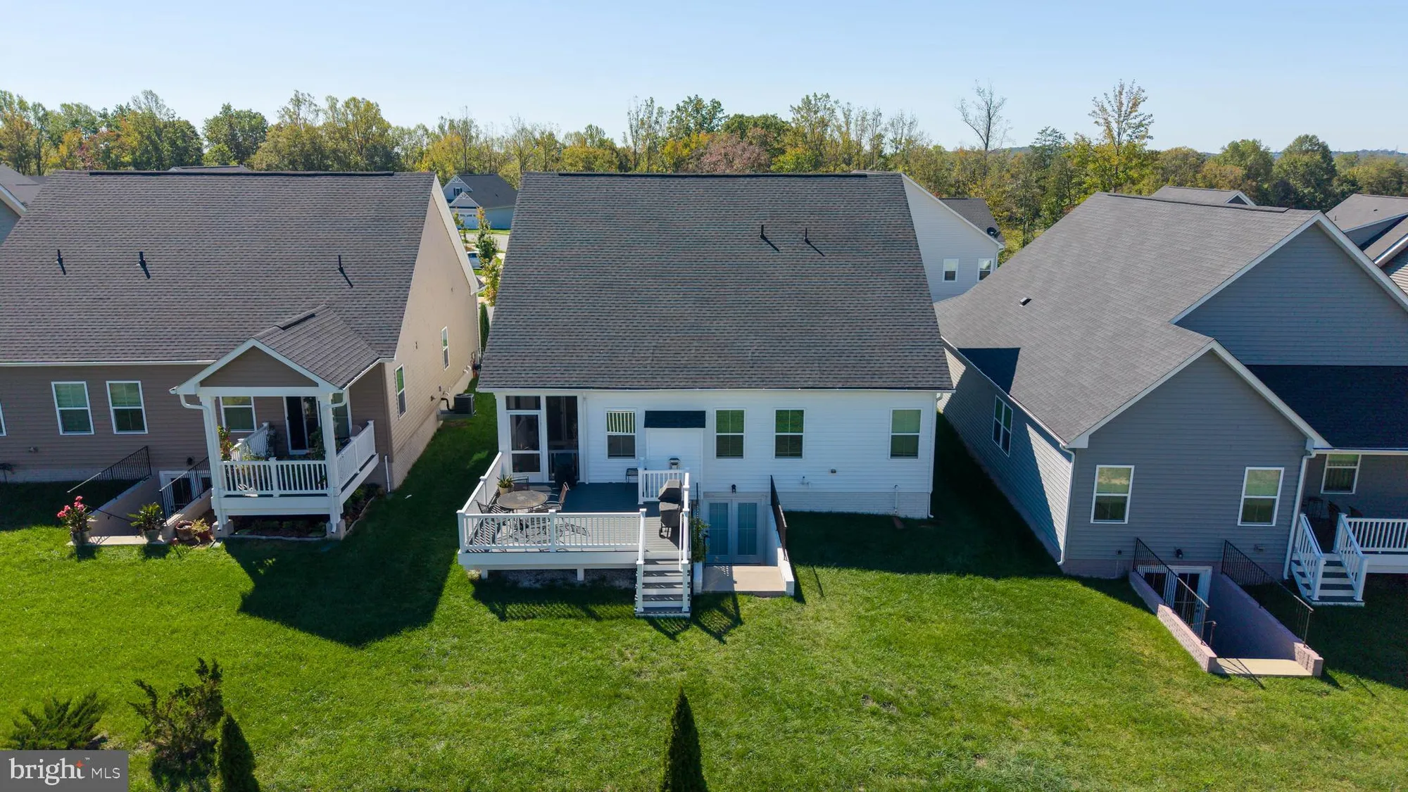 Property Slideshow image 3 of 40 | 1326 stonefly ln, Odenton, MD, 21113