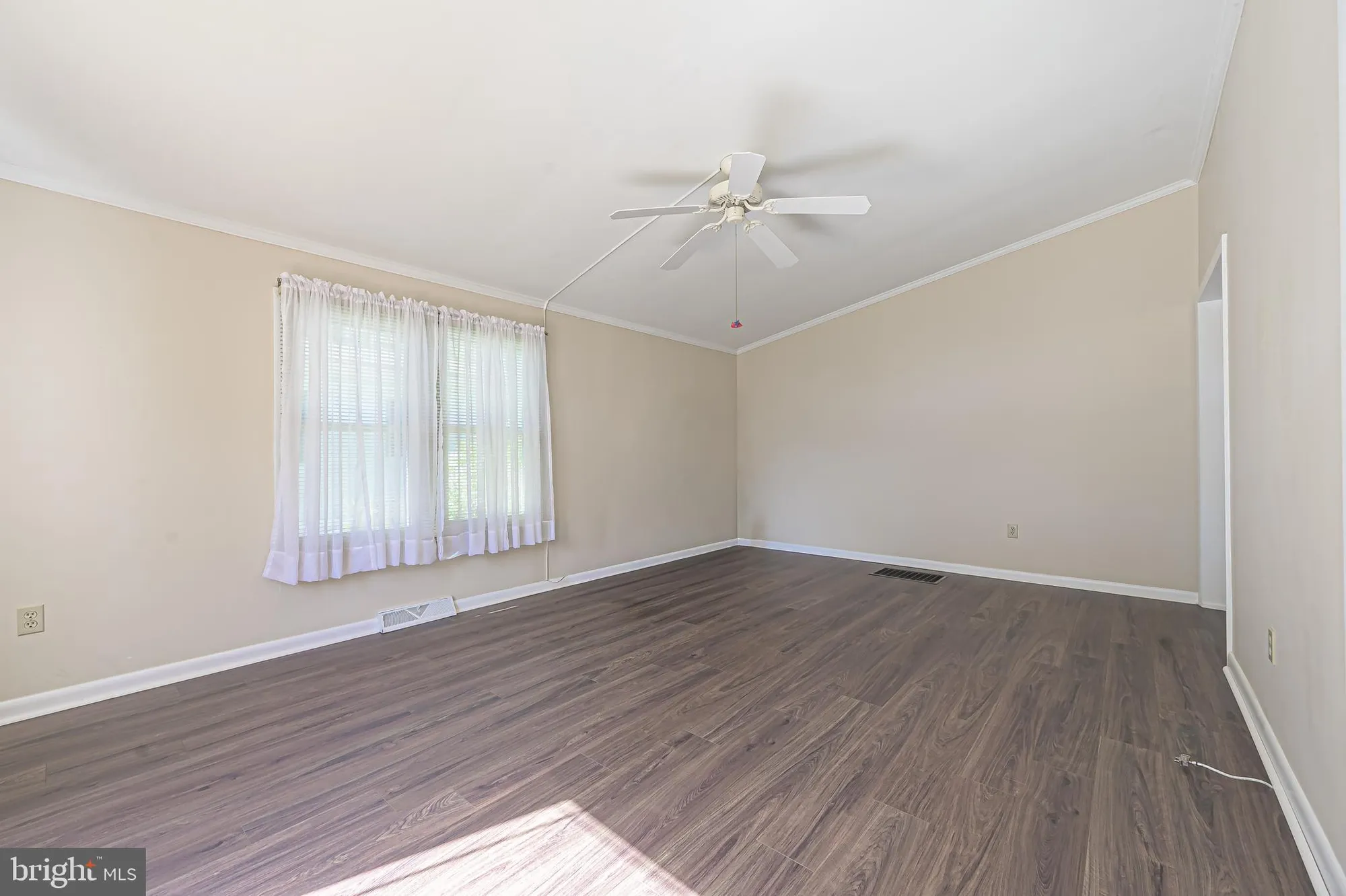 Property Slideshow image 8 of 34 | 13 hickory ln, Mays Landing, NJ, 08330