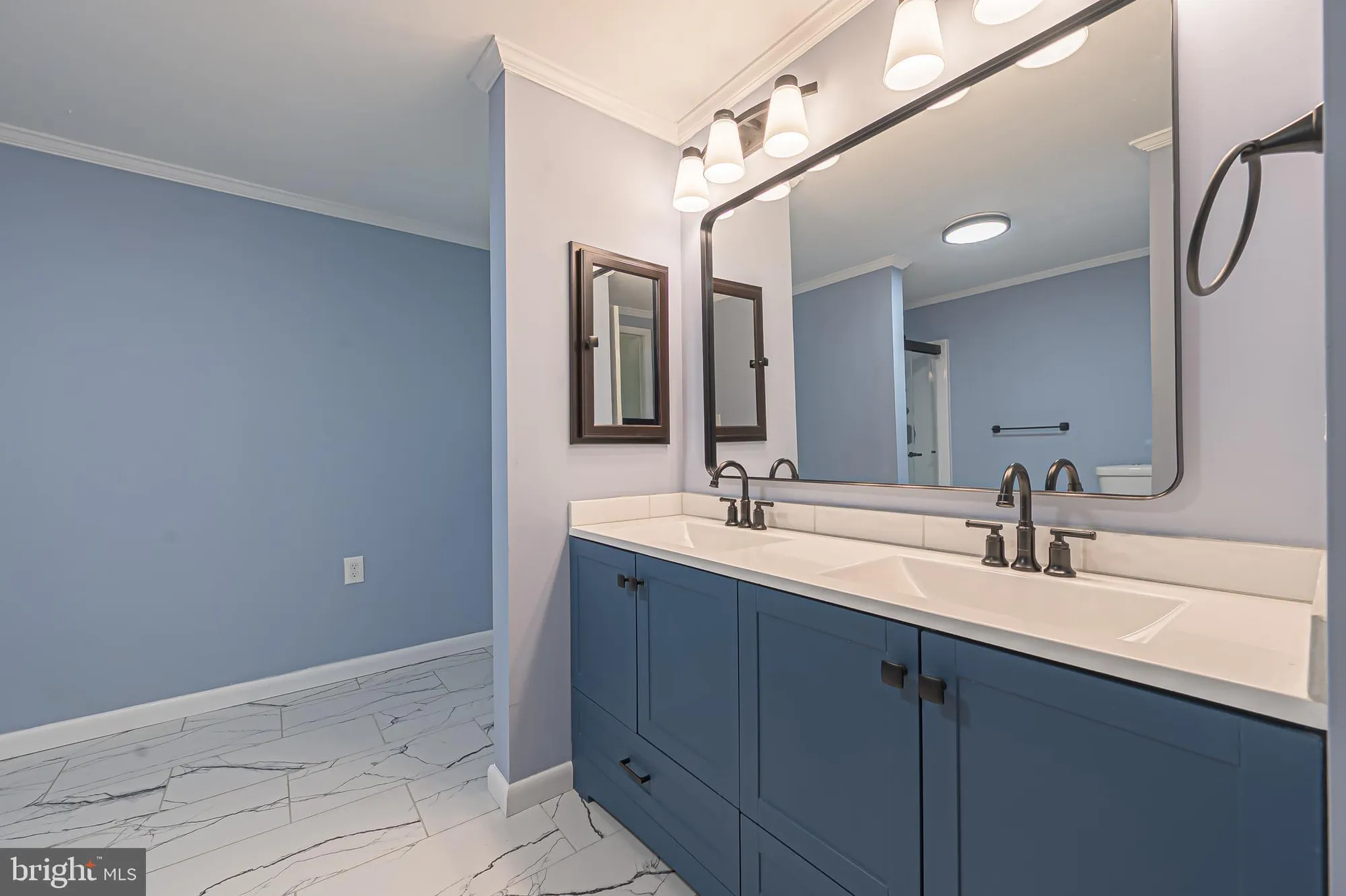 Property Slideshow image 17 of 34 | 13 hickory ln, Mays Landing, NJ, 08330