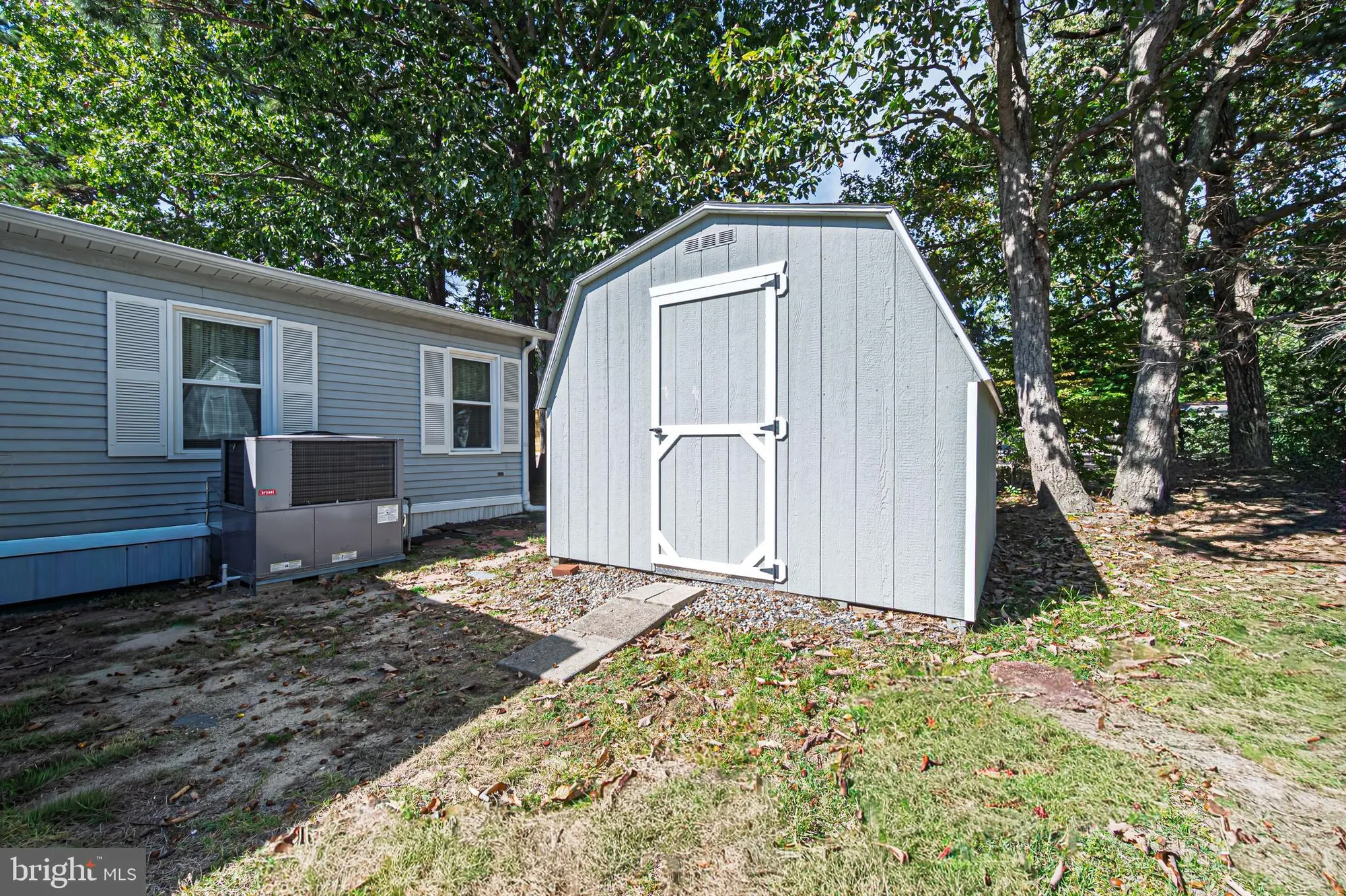 Property Slideshow image 28 of 34 | 13 hickory ln, Mays Landing, NJ, 08330