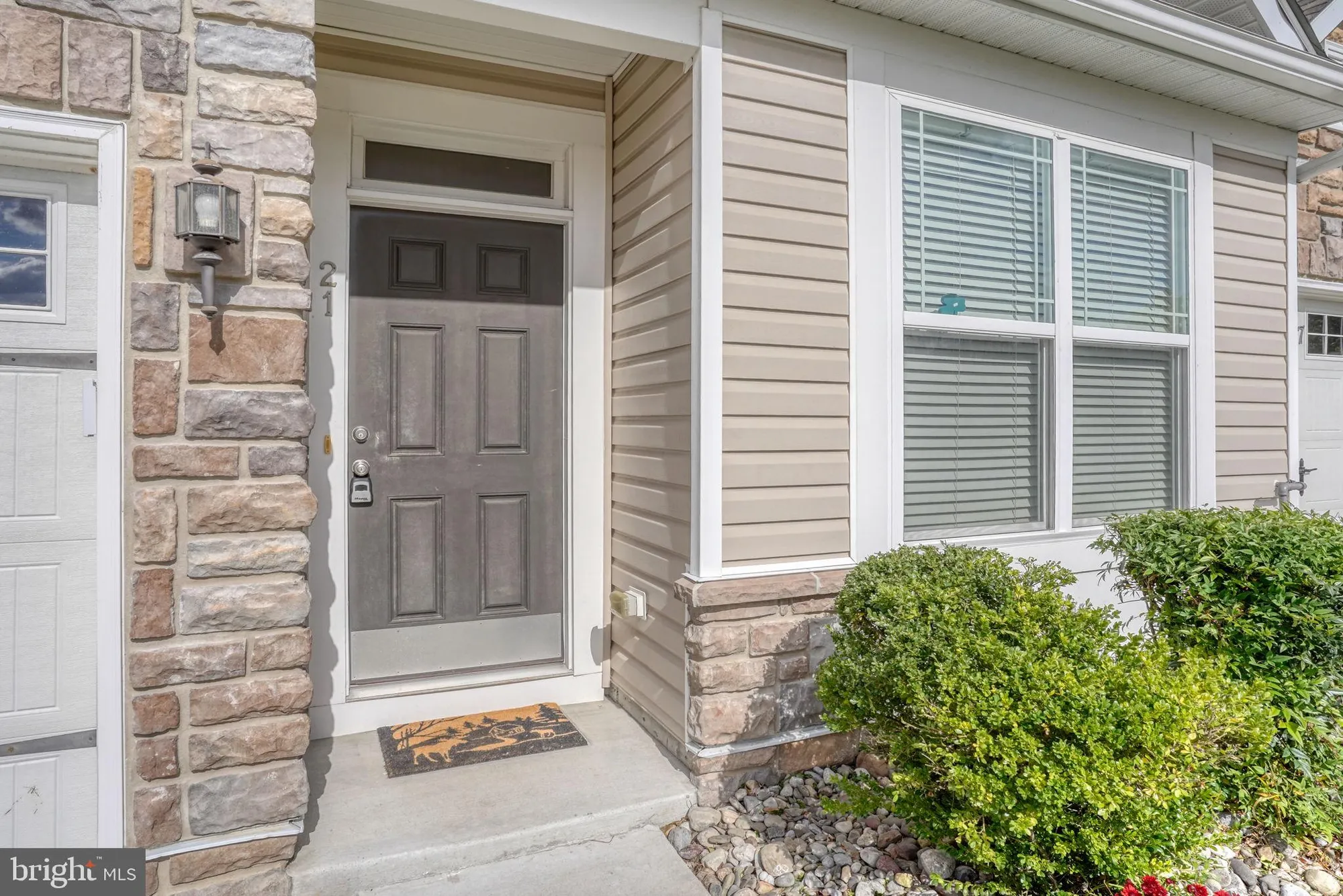 Property Slideshow image 6 of 35 | 21 starfire ct, Dover, DE, 19901