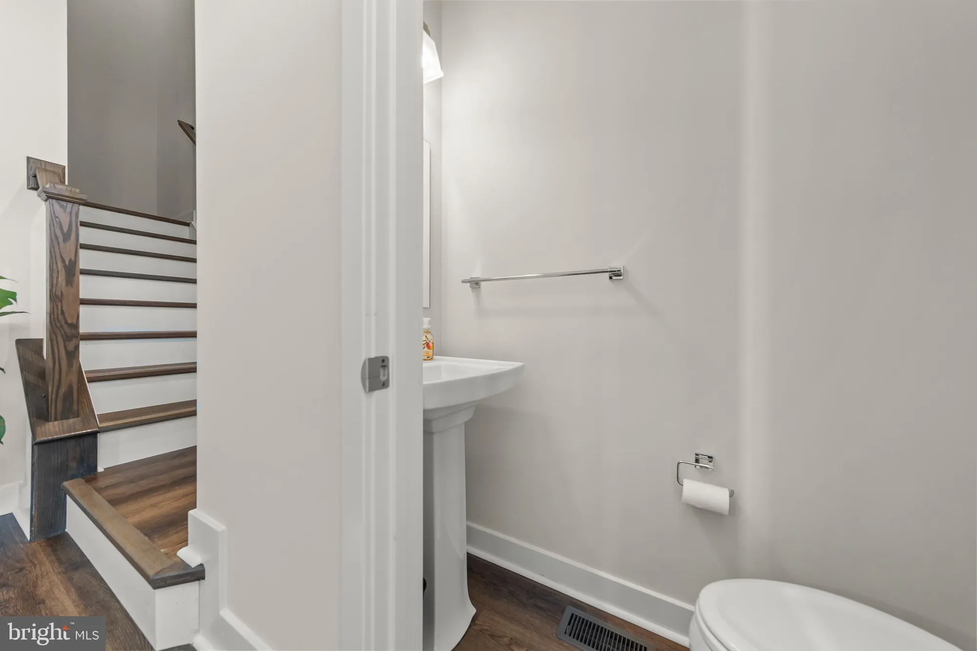 Property Slideshow image 12 of 39 | 103 burkwood ter, Lake Frederick, VA, 22630