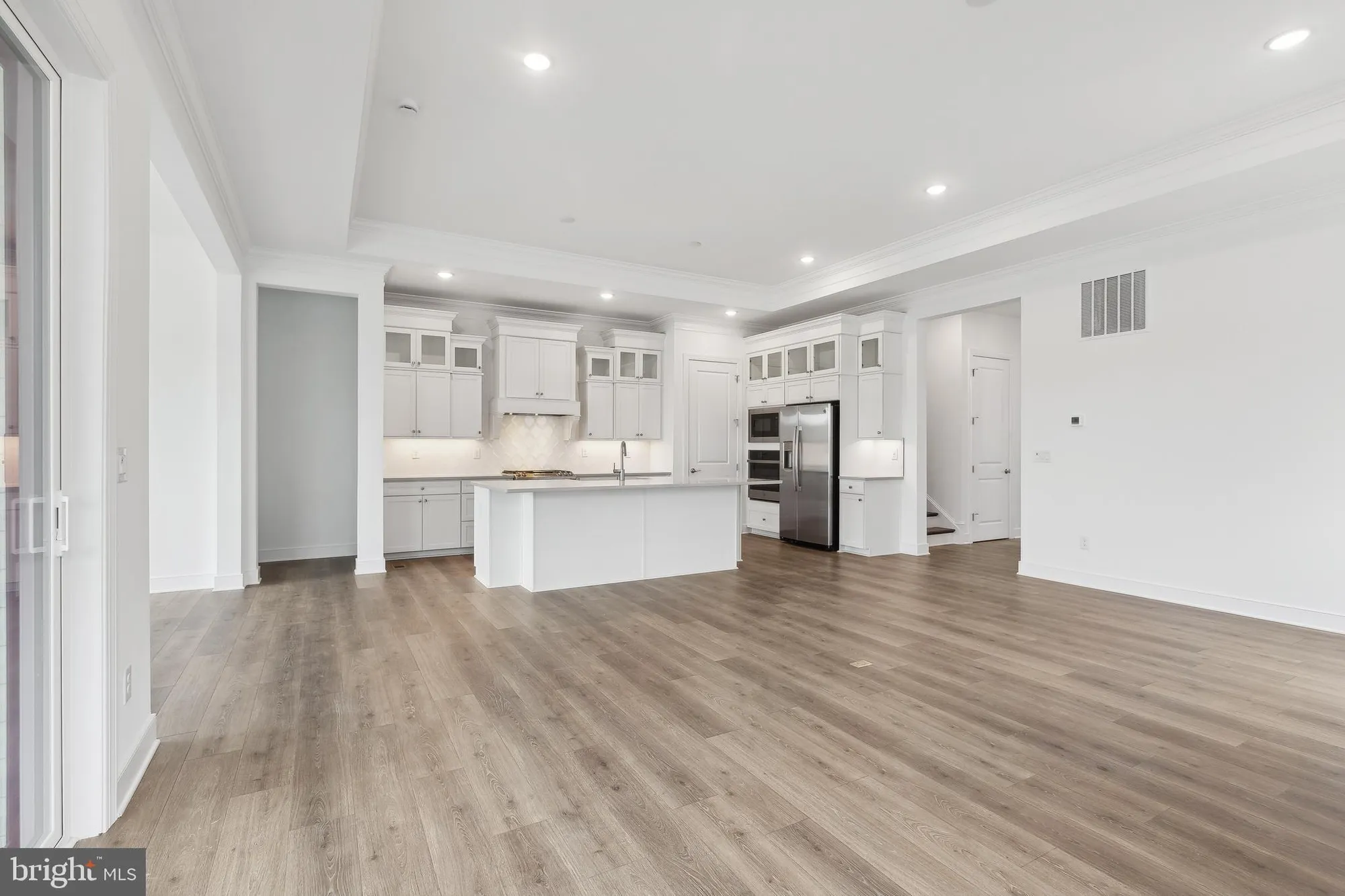 Property Slideshow image 6 of 45 | 527 warbler way, Chester, MD, 21619