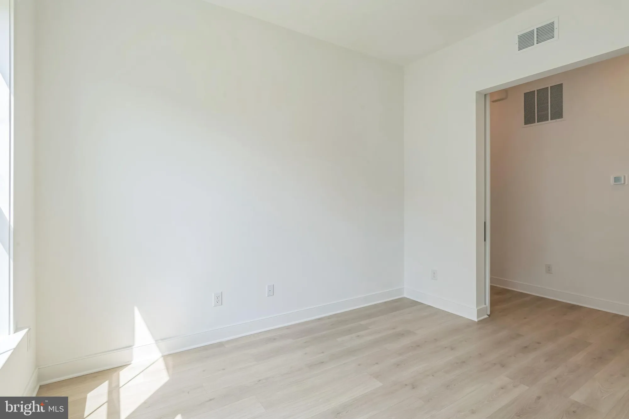 Property Slideshow image 20 of 49 | 117 redstart dr, Chester, MD, 21619