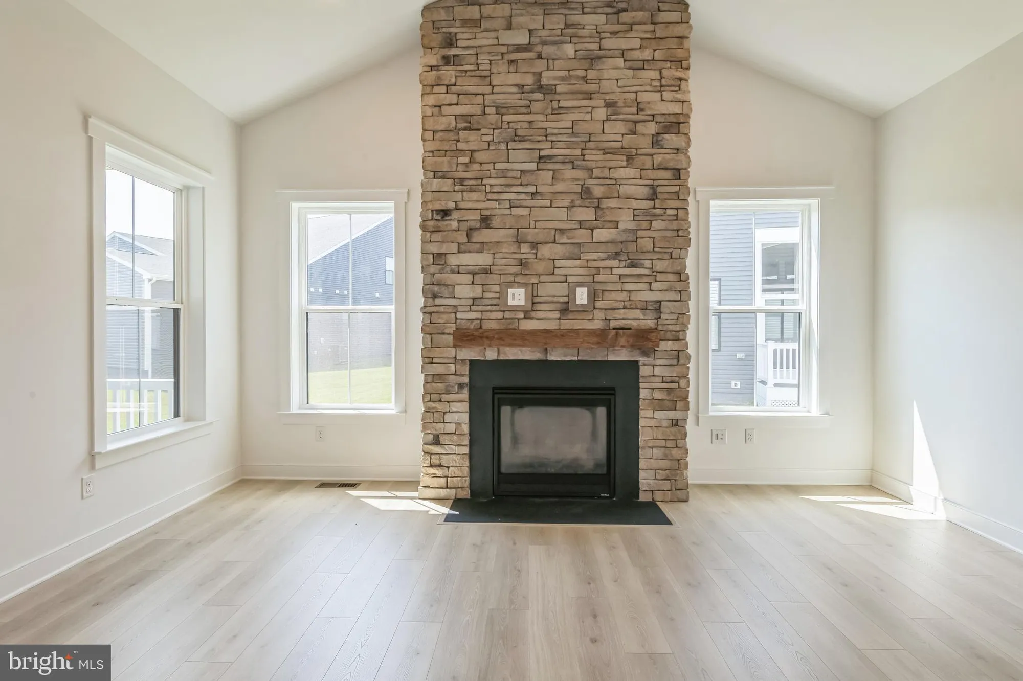 Property Slideshow image 12 of 49 | 117 redstart dr, Chester, MD, 21619