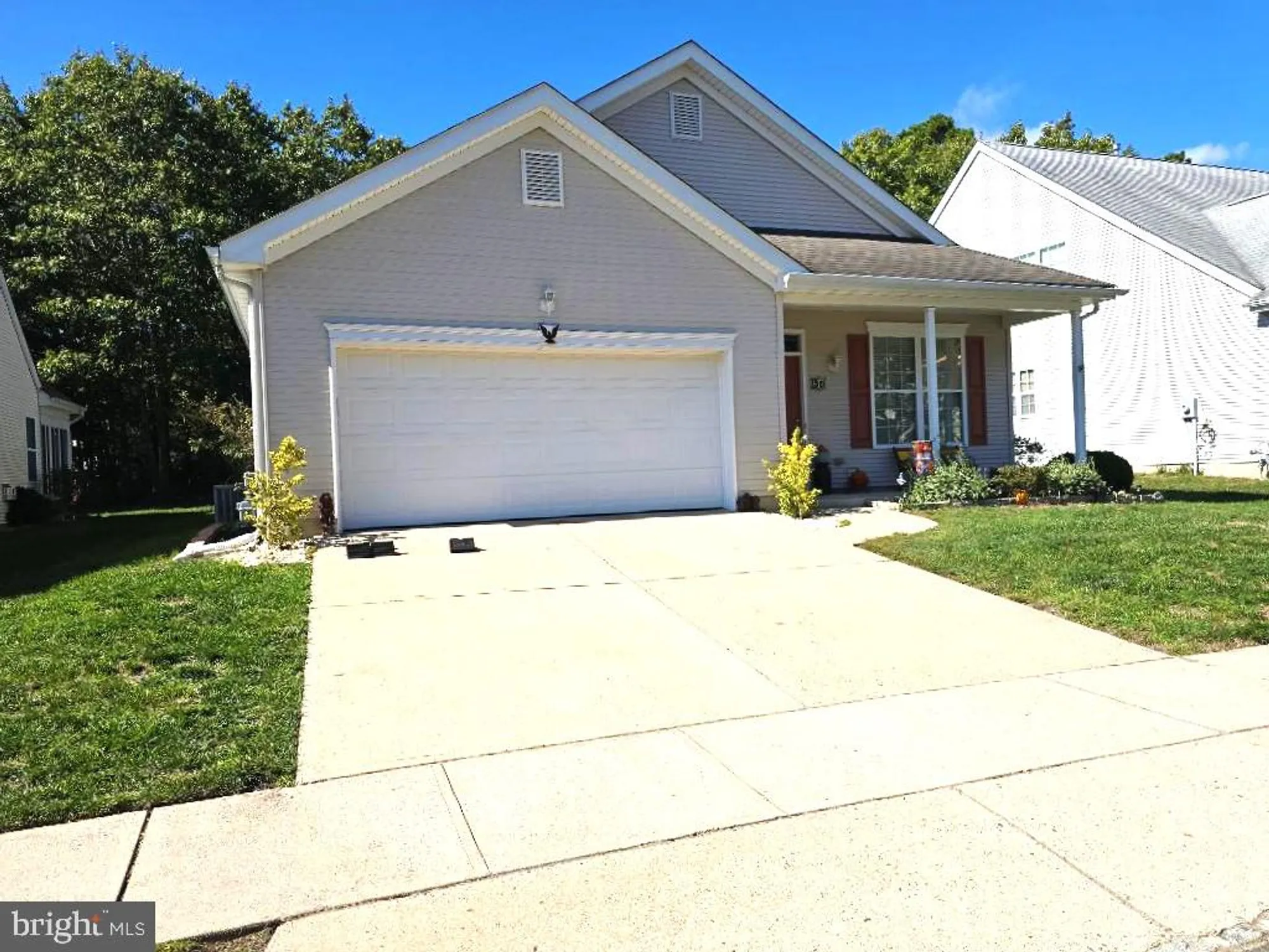 Property Slideshow image 2 of 19 | 50 marigold ln, Tuckerton, NJ, 08087