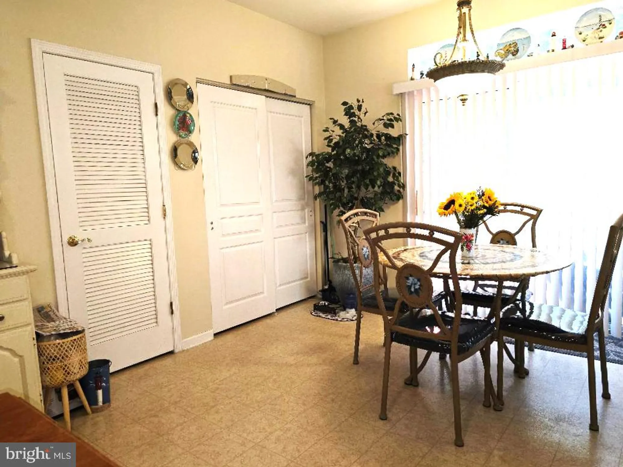 Property Slideshow image 7 of 19 | 50 marigold ln, Tuckerton, NJ, 08087