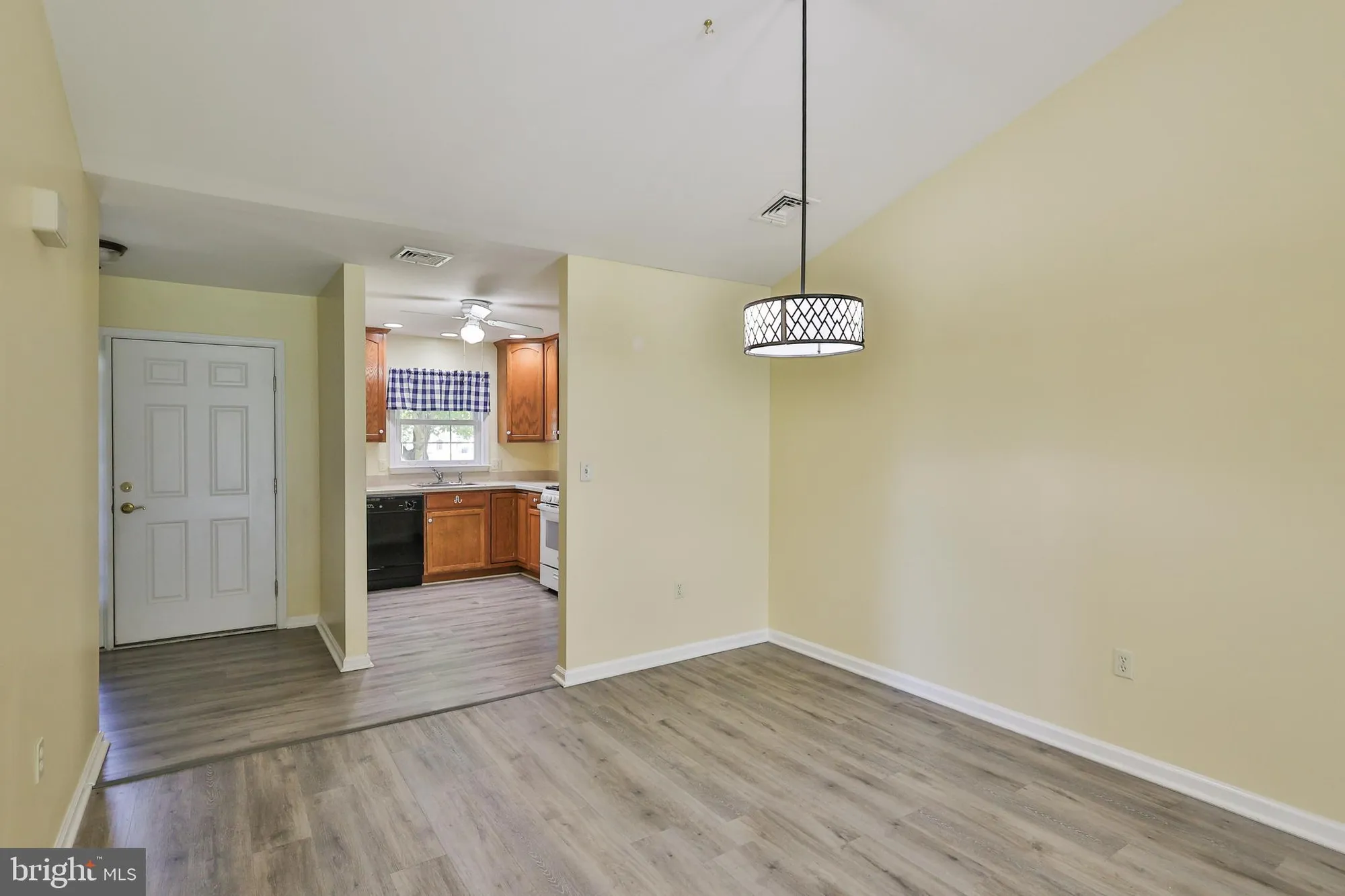 Property Slideshow image 12 of 40 | 1572 upstream farm rd, Easton, PA, 18040