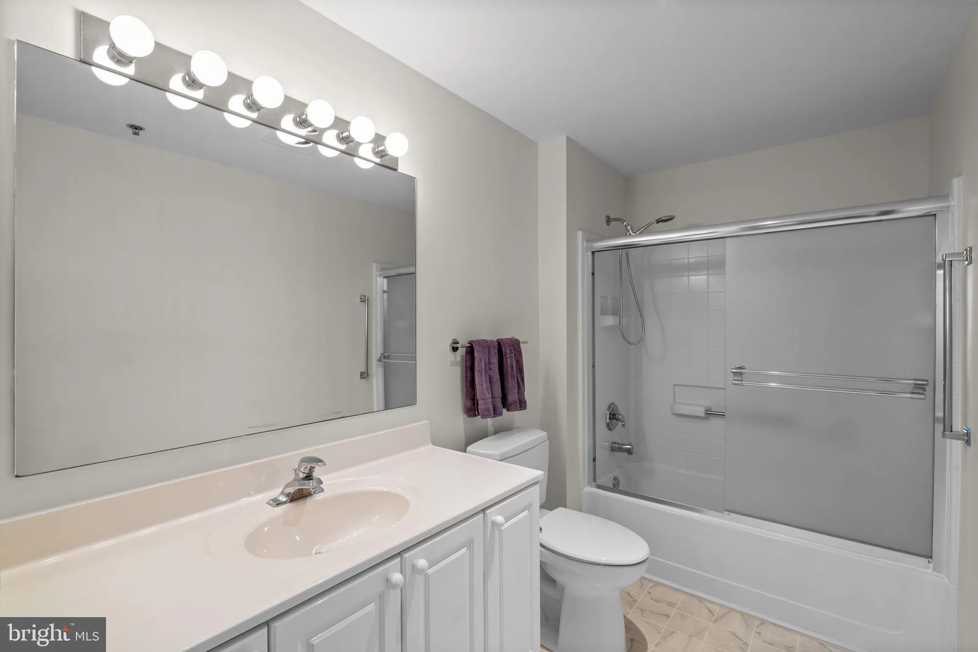 Property Slideshow image 34 of 47 | 3210 n leisure world blvd 1001, Silver Spring, MD, 20906