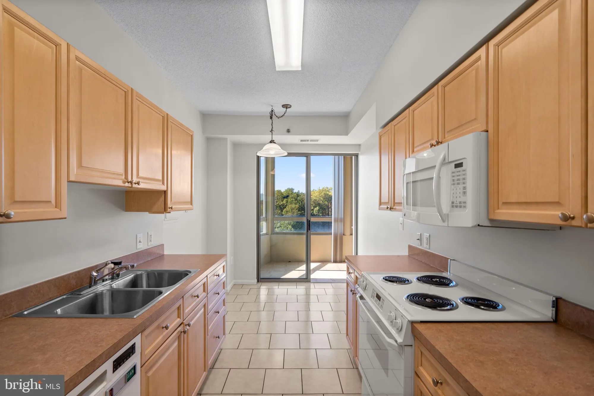 Property Slideshow image 18 of 47 | 3210 n leisure world blvd 1001, Silver Spring, MD, 20906