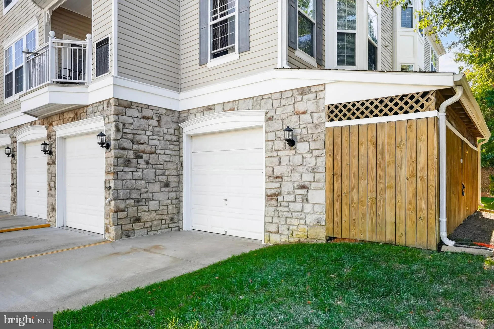 Property Slideshow image 2 of 42 | 901 noah winfield ter unit 102, Annapolis, MD, 21409