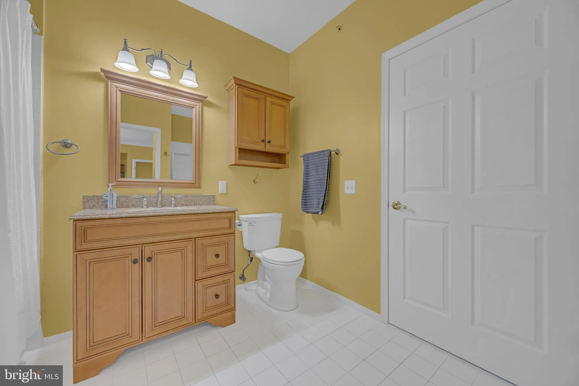 Property Slideshow image 16 of 27 | 540 cranbury rd 410, East Brunswick, NJ, 08816