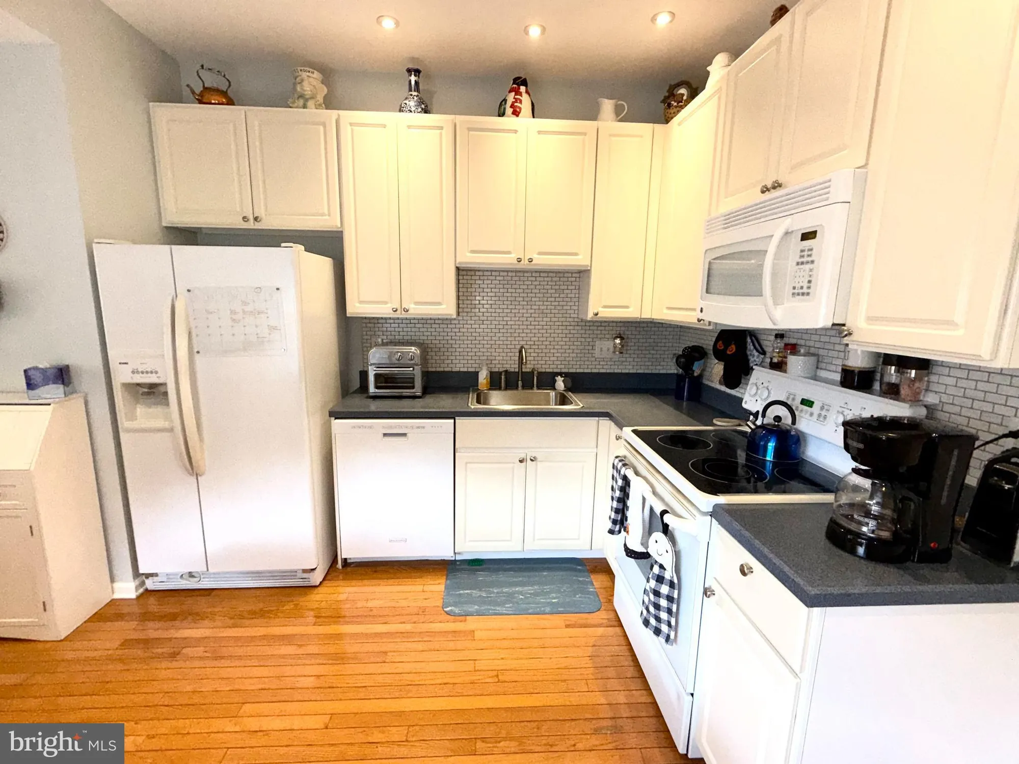 Property Slideshow image 12 of 44 | 66 freedom ln, Bensalem, PA, 19020