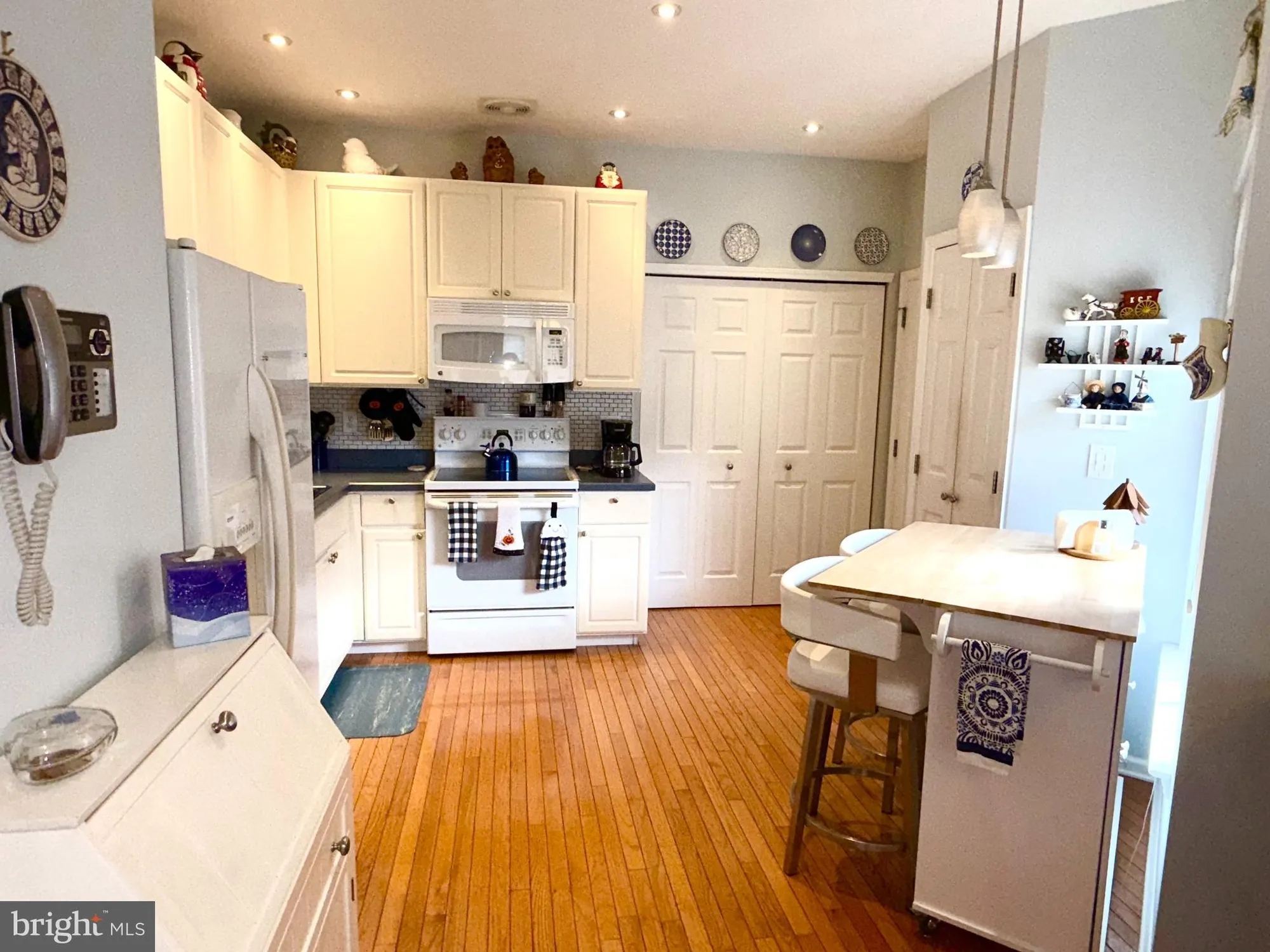 Property Slideshow image 11 of 44 | 66 freedom ln, Bensalem, PA, 19020