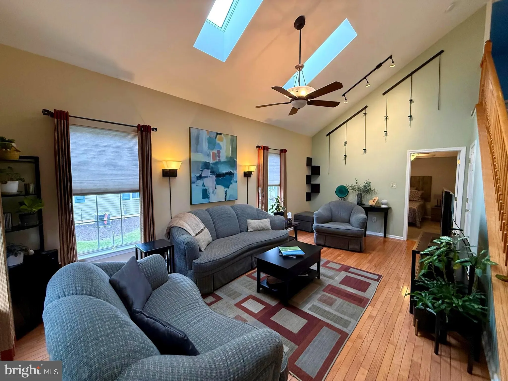 Property Slideshow image 3 of 44 | 66 freedom ln, Bensalem, PA, 19020