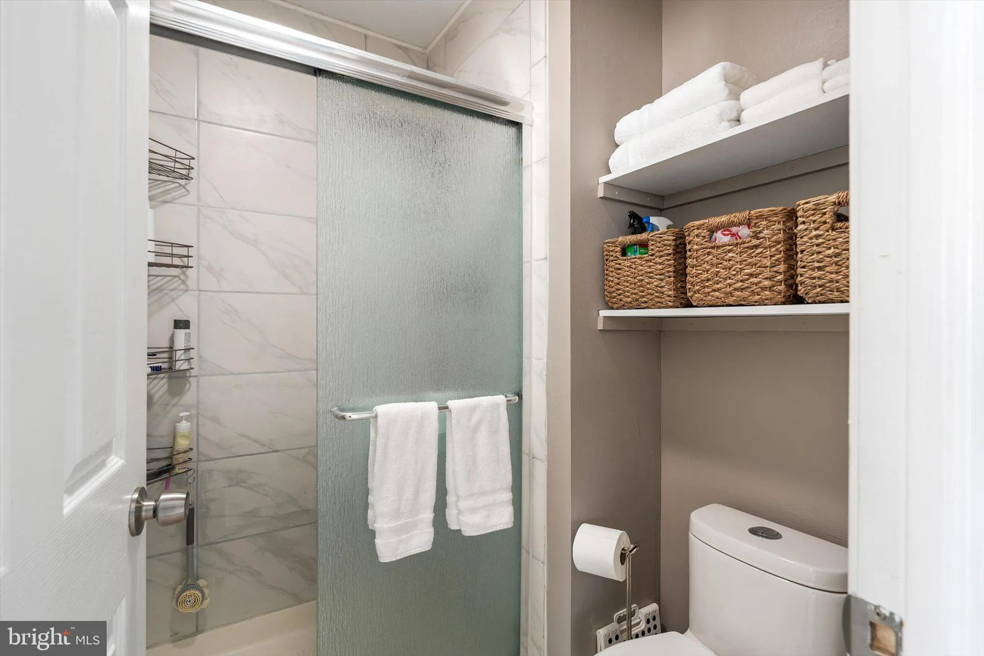 Property Slideshow image 18 of 28 | 21 horseshoe ln, Columbus, NJ, 08022