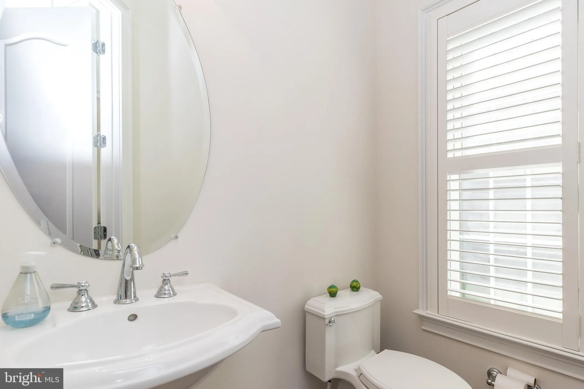 Property Slideshow image 42 of 53 | 261 goldenrod dr, Upper Gwynedd, PA, 19446