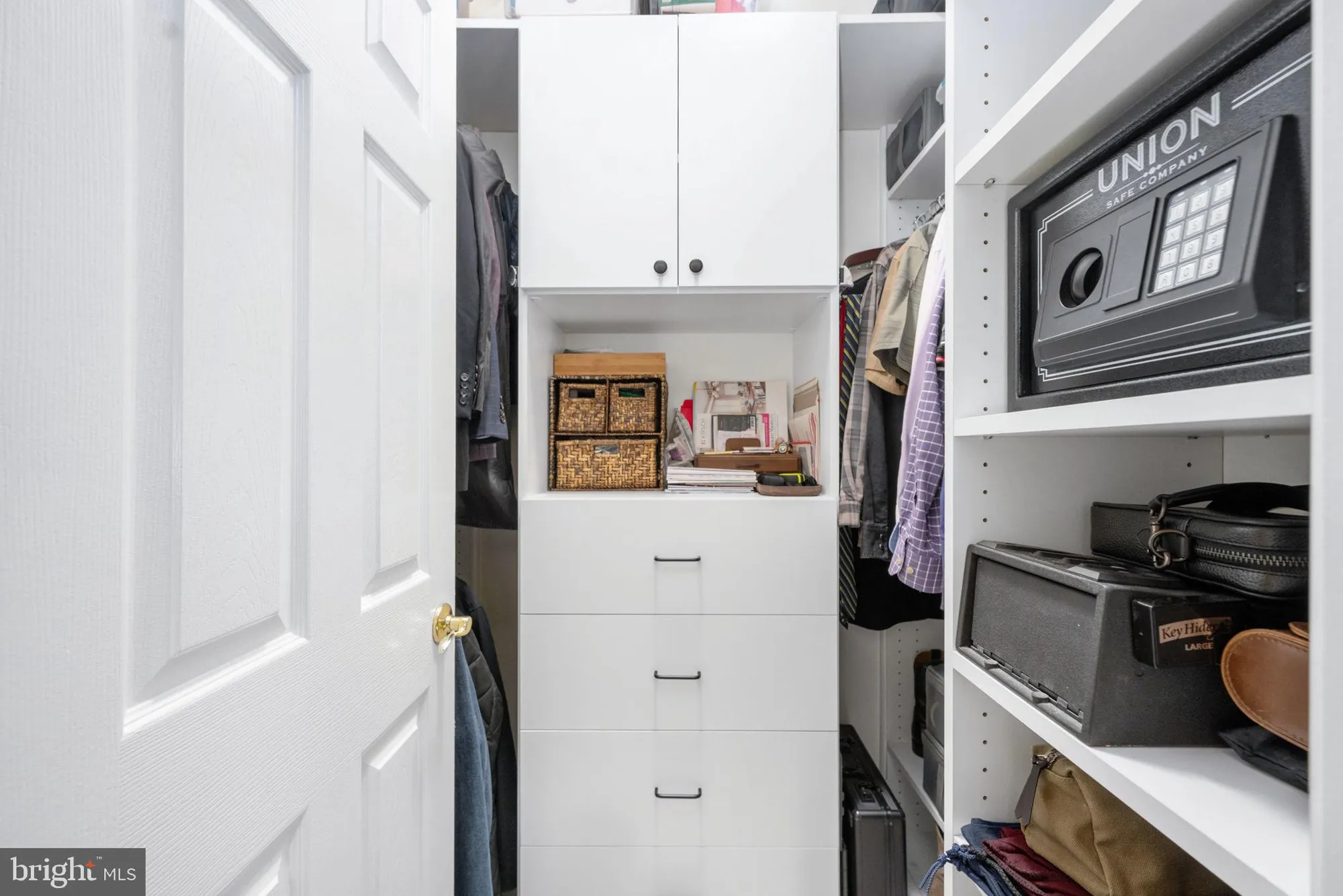 Property Slideshow image 28 of 48 | 3626 secret grove ct, Dumfries, VA, 22025