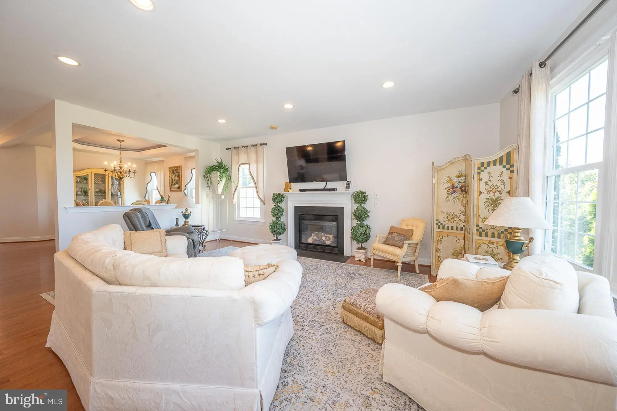 Property Slideshow image 4 of 44 | 159 augusta dr, Honey Brook, PA, 19344