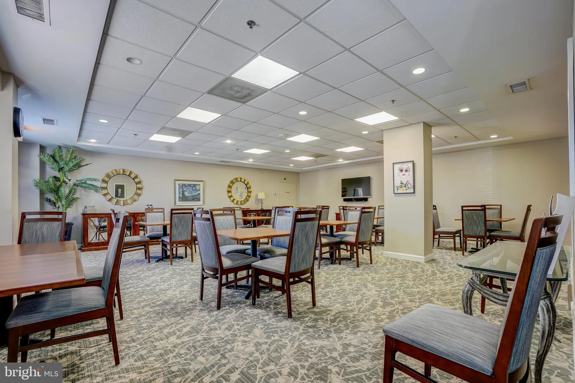 Property Slideshow image 31 of 48 | 2904 n leisure world blvd apt 514, Silver Spring, MD, 20906