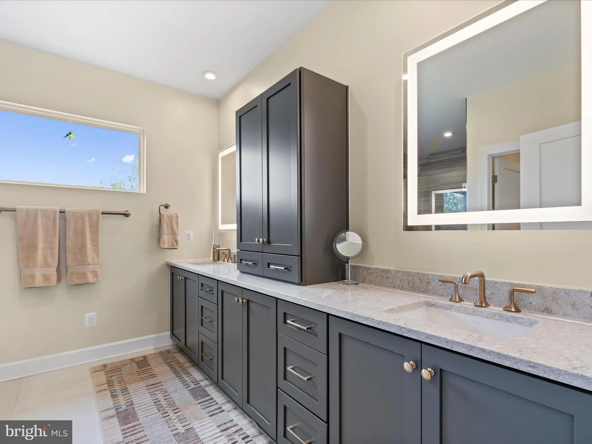 Property Slideshow image 34 of 75 | 43221 greeley sq, Ashburn, VA, 20148