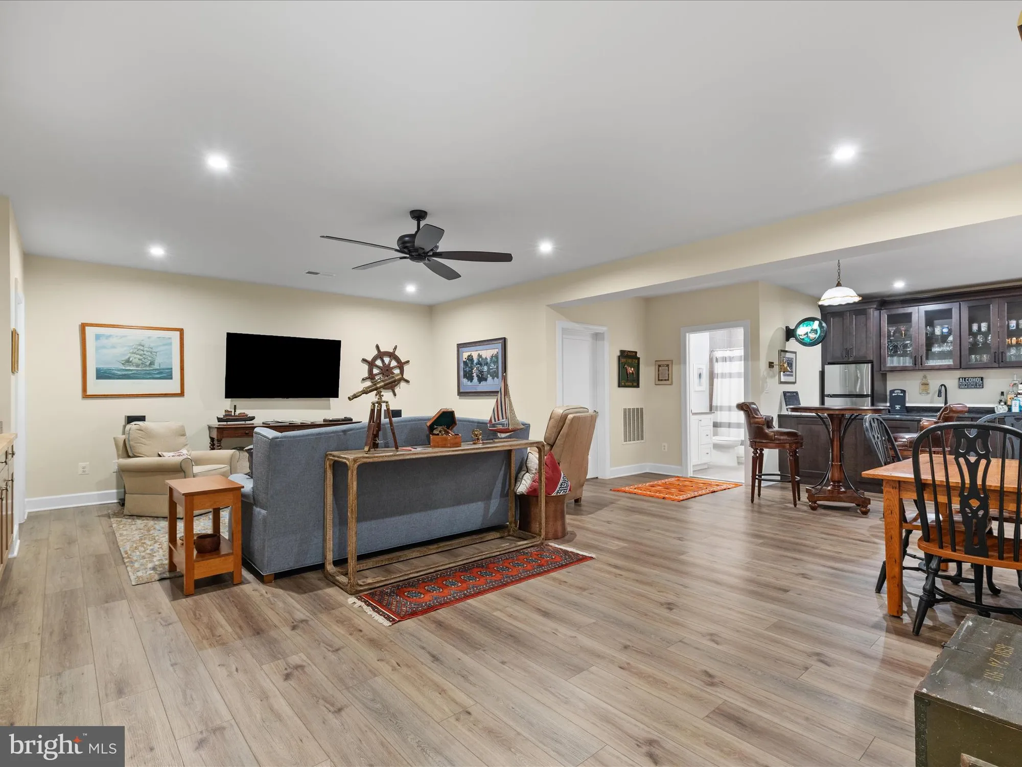 Property Slideshow image 46 of 75 | 43221 greeley sq, Ashburn, VA, 20148