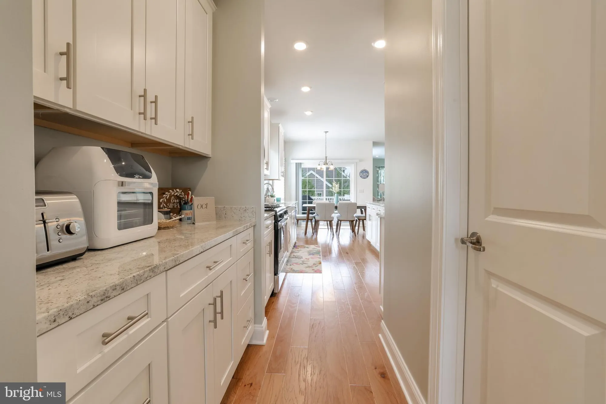 Property Slideshow image 12 of 48 | 21 butler dr, Barnegat, NJ, 08005