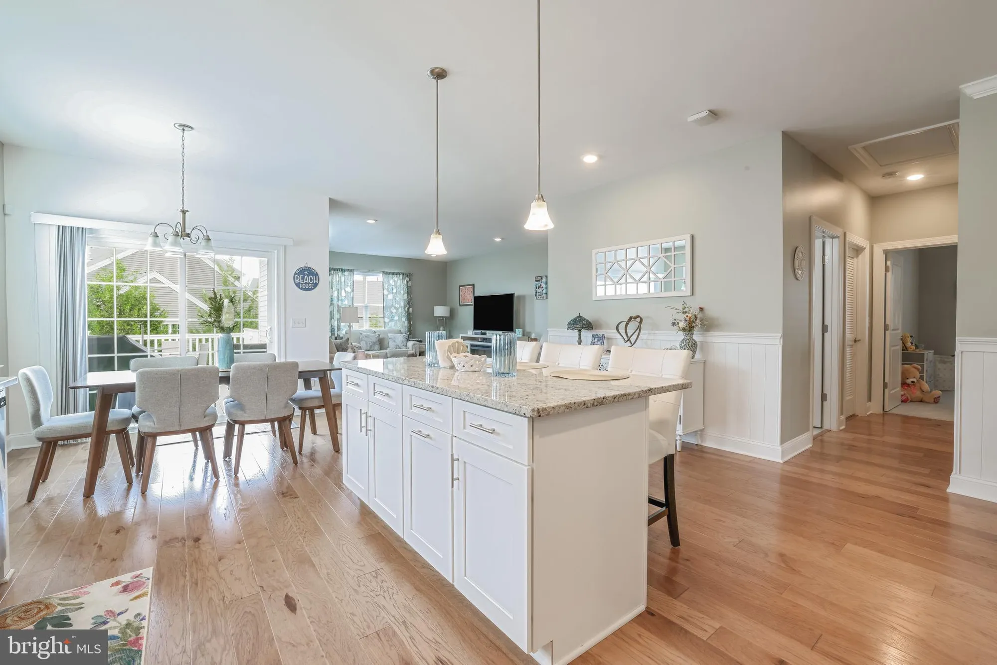 Property Slideshow image 16 of 48 | 21 butler dr, Barnegat, NJ, 08005