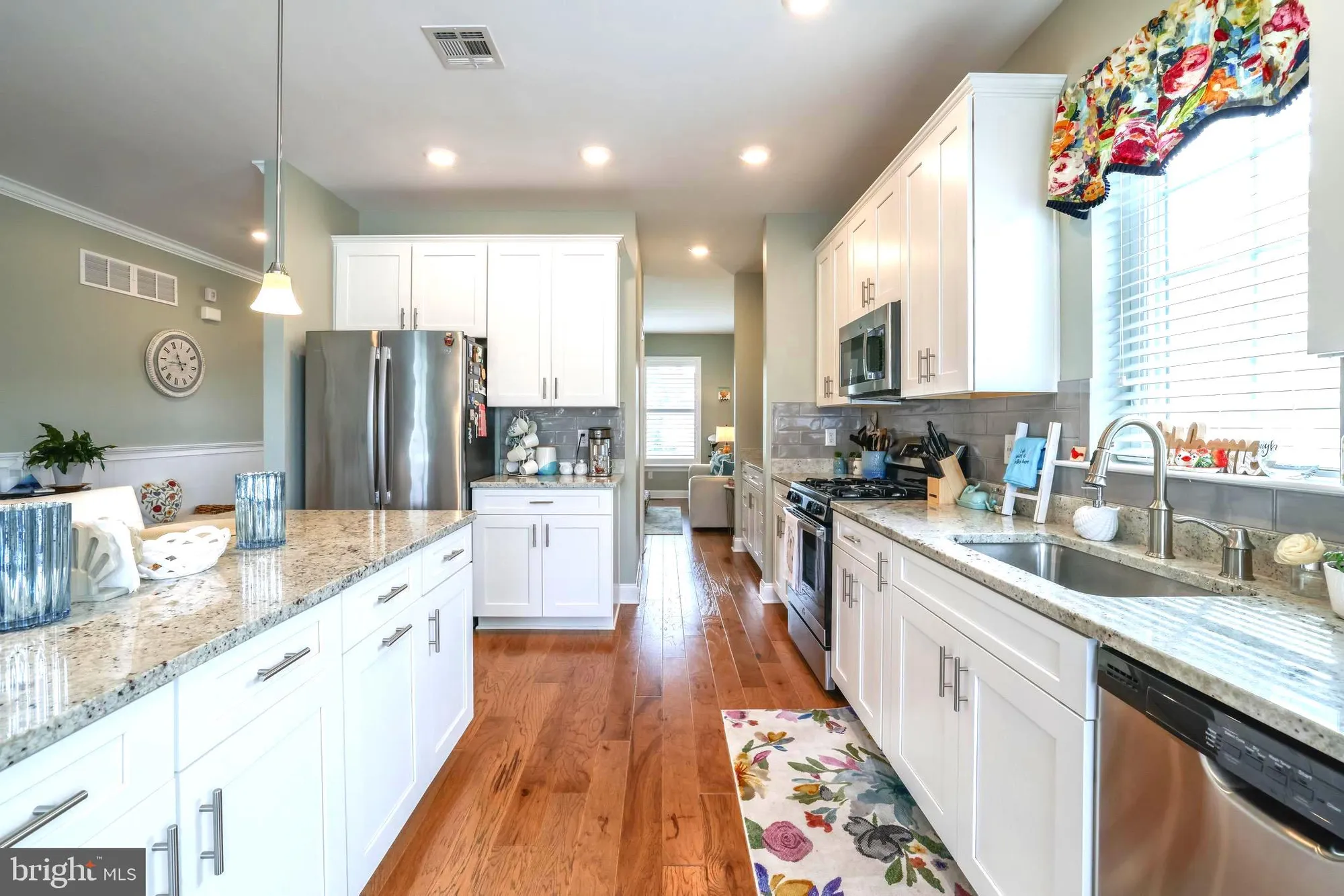 Property Slideshow image 14 of 48 | 21 butler dr, Barnegat, NJ, 08005