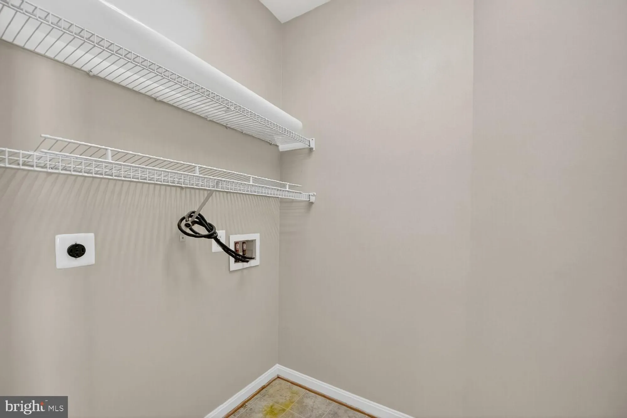 Property Slideshow image 28 of 49 | 16837 four seasons dr, Dumfries, VA, 22025