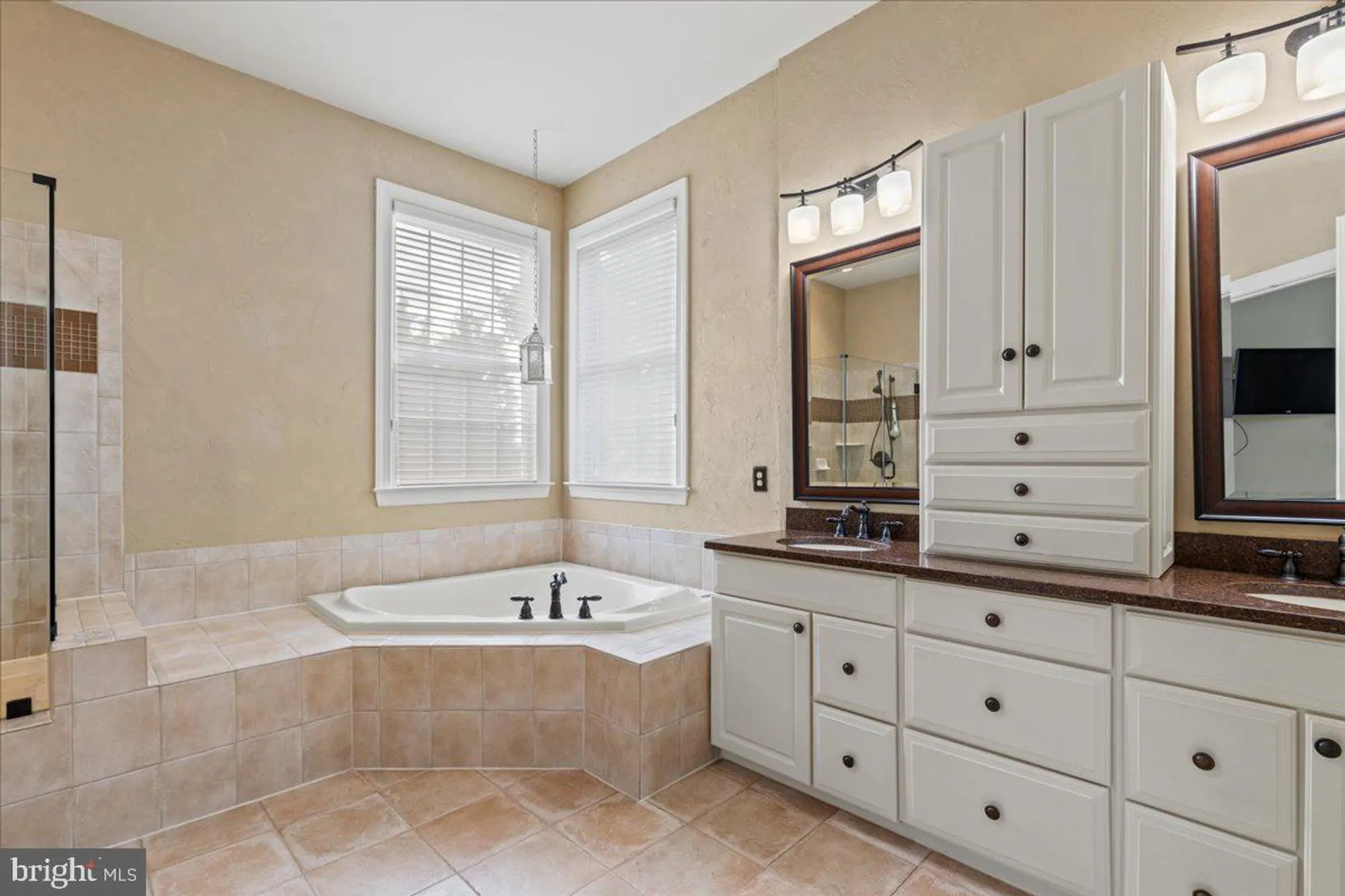 Property Slideshow image 28 of 60 | 5320 trevino dr, Haymarket, VA, 20169