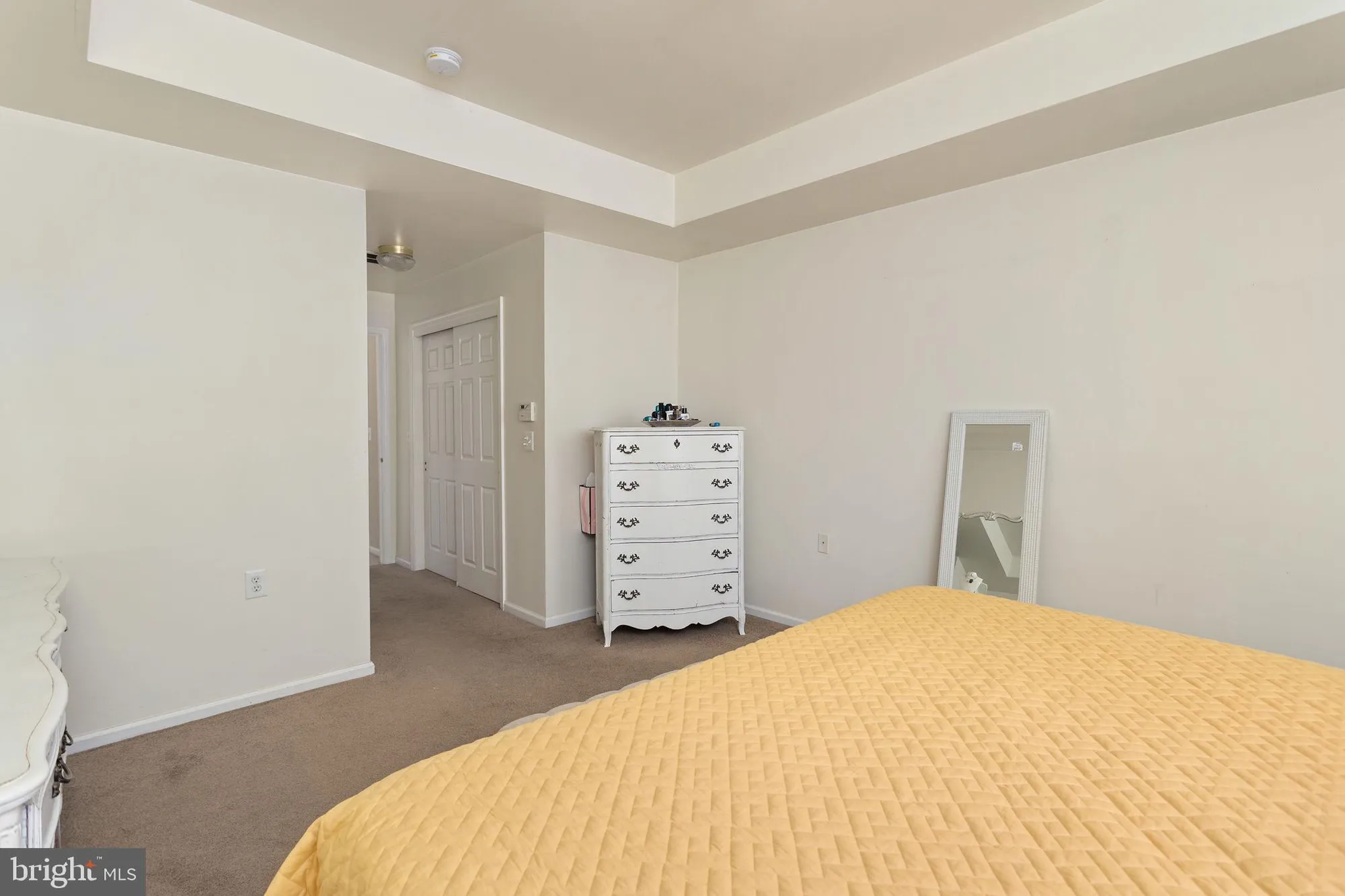 Property Slideshow image 13 of 25 | 151 meadowlark dr, Hamilton, NJ, 08690