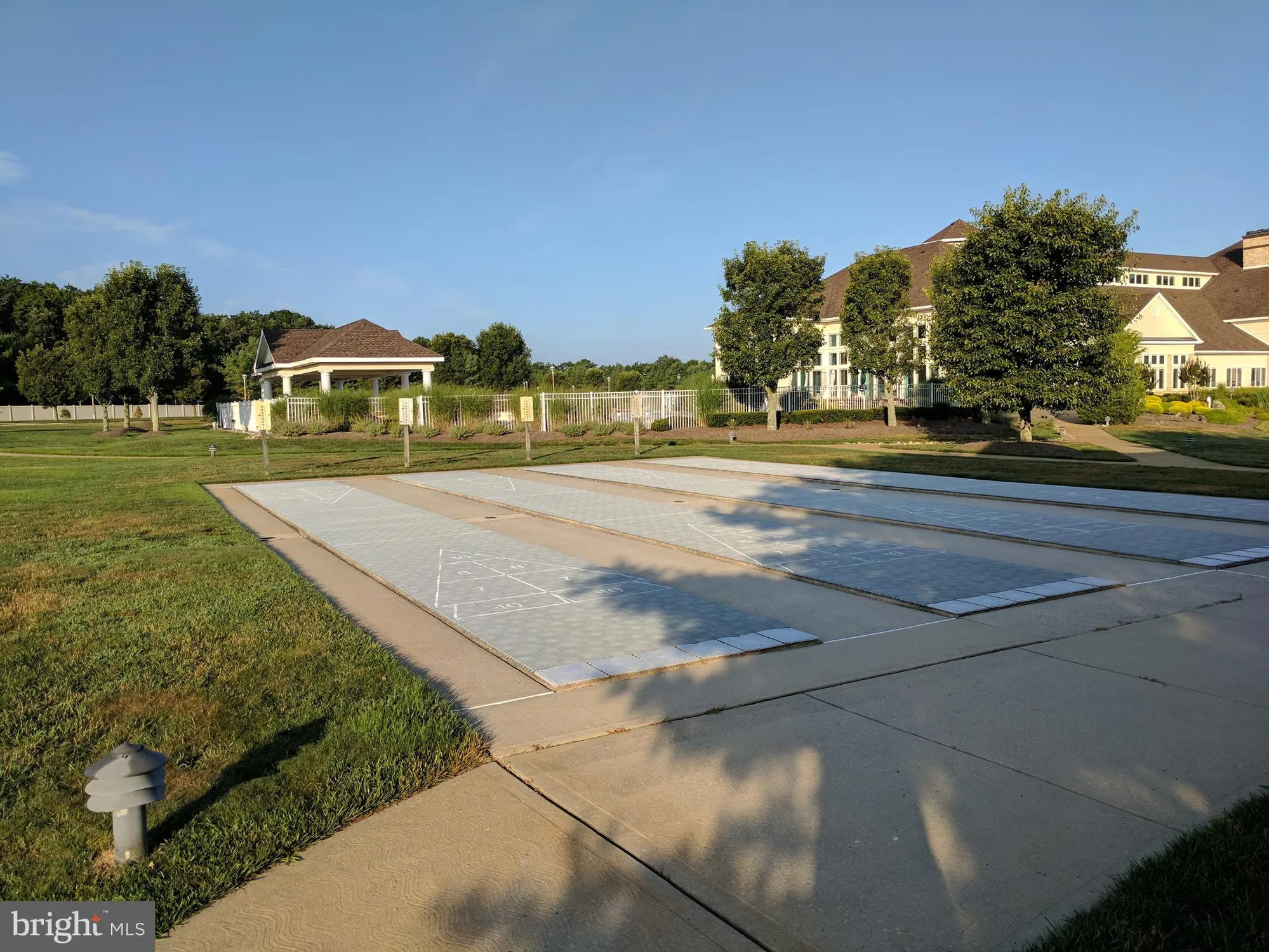 Property Slideshow image 70 of 77 | 6 mountain stream ct, Barnegat, NJ, 08005