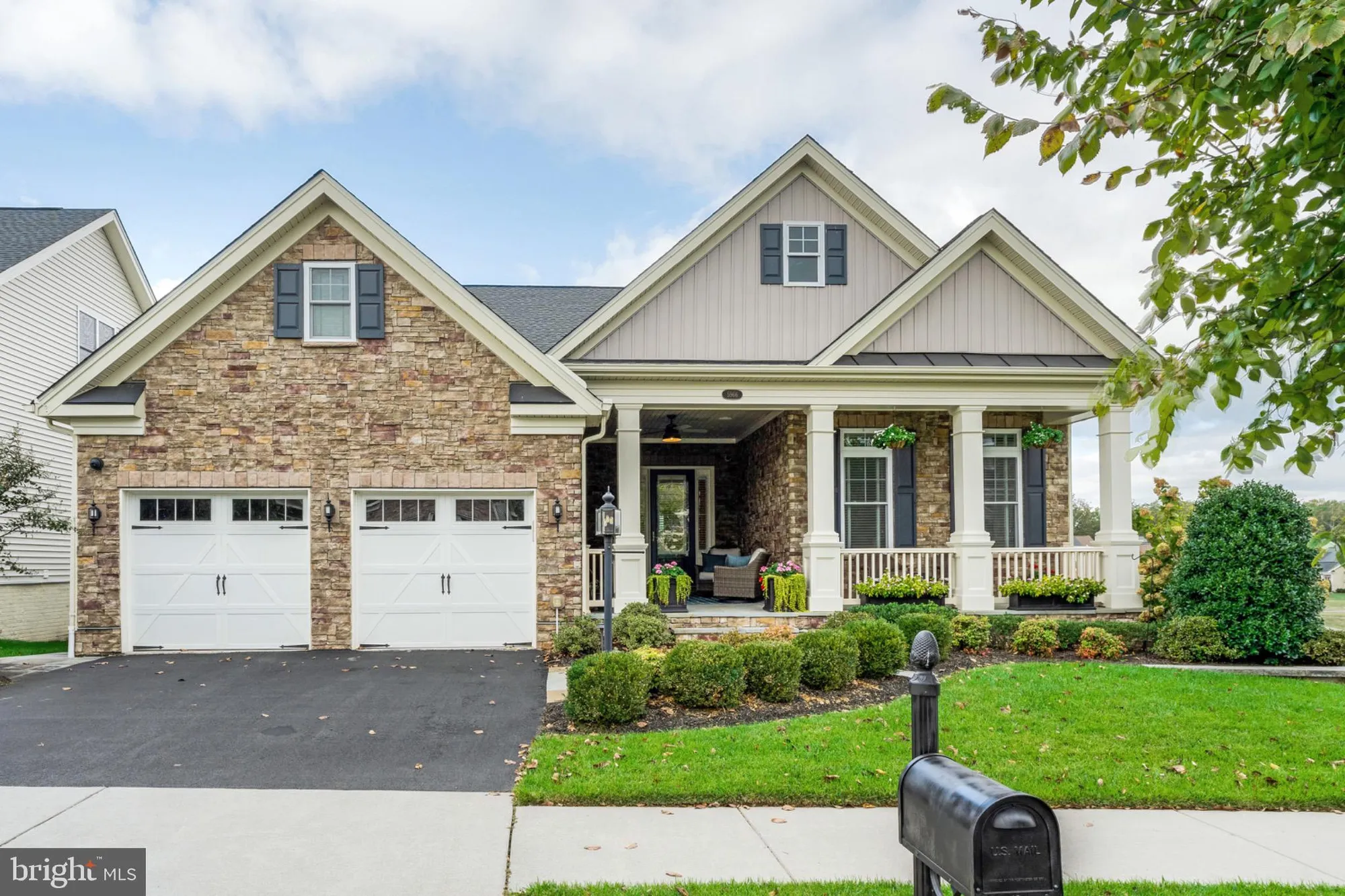 Property Slideshow image 1 of 44 | 5966 bowes creek pl, Gainesville, VA, 20155