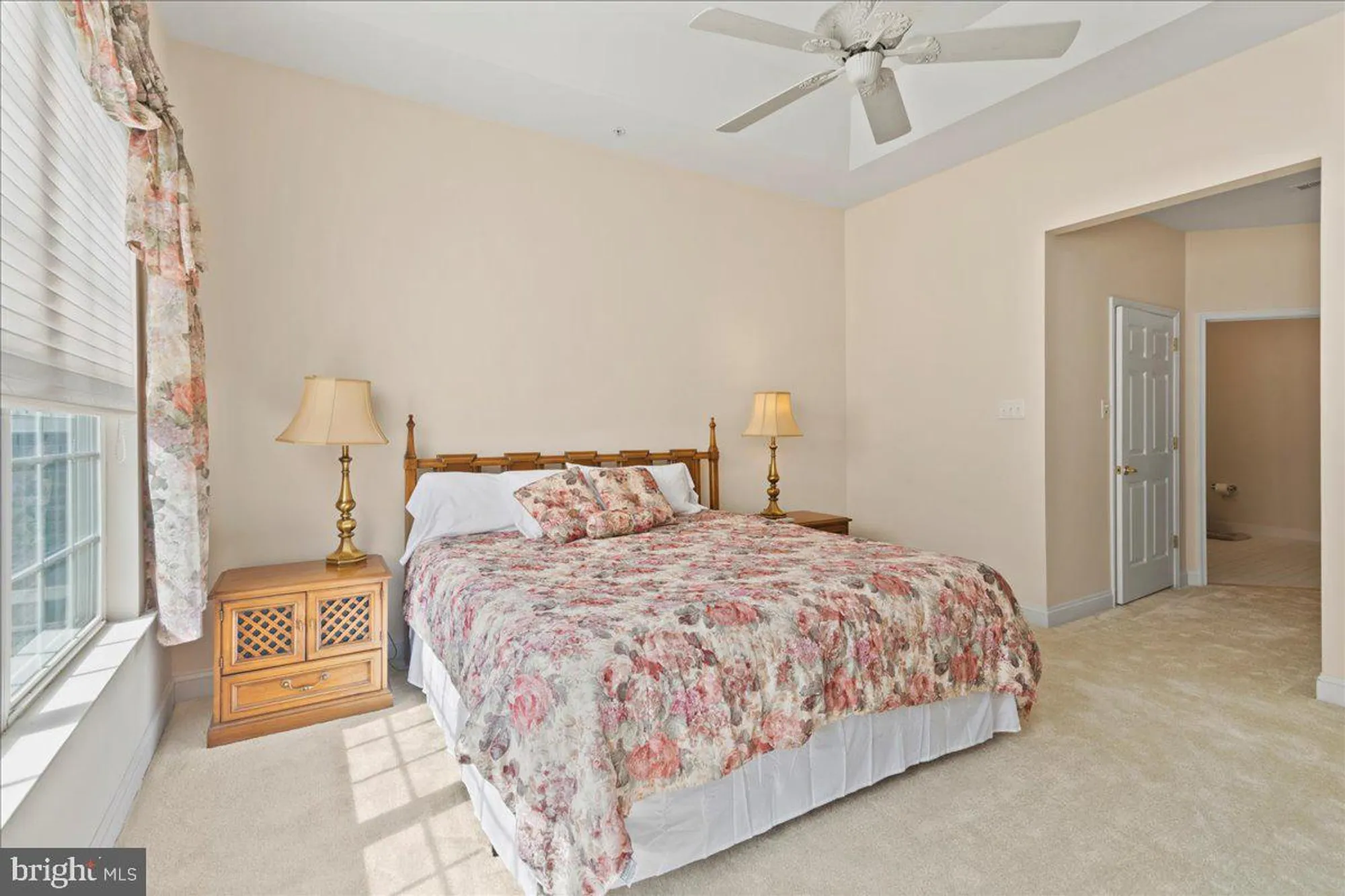 Property Slideshow image 12 of 40 | 1504 springfield ct 37, Jamison, PA, 18929