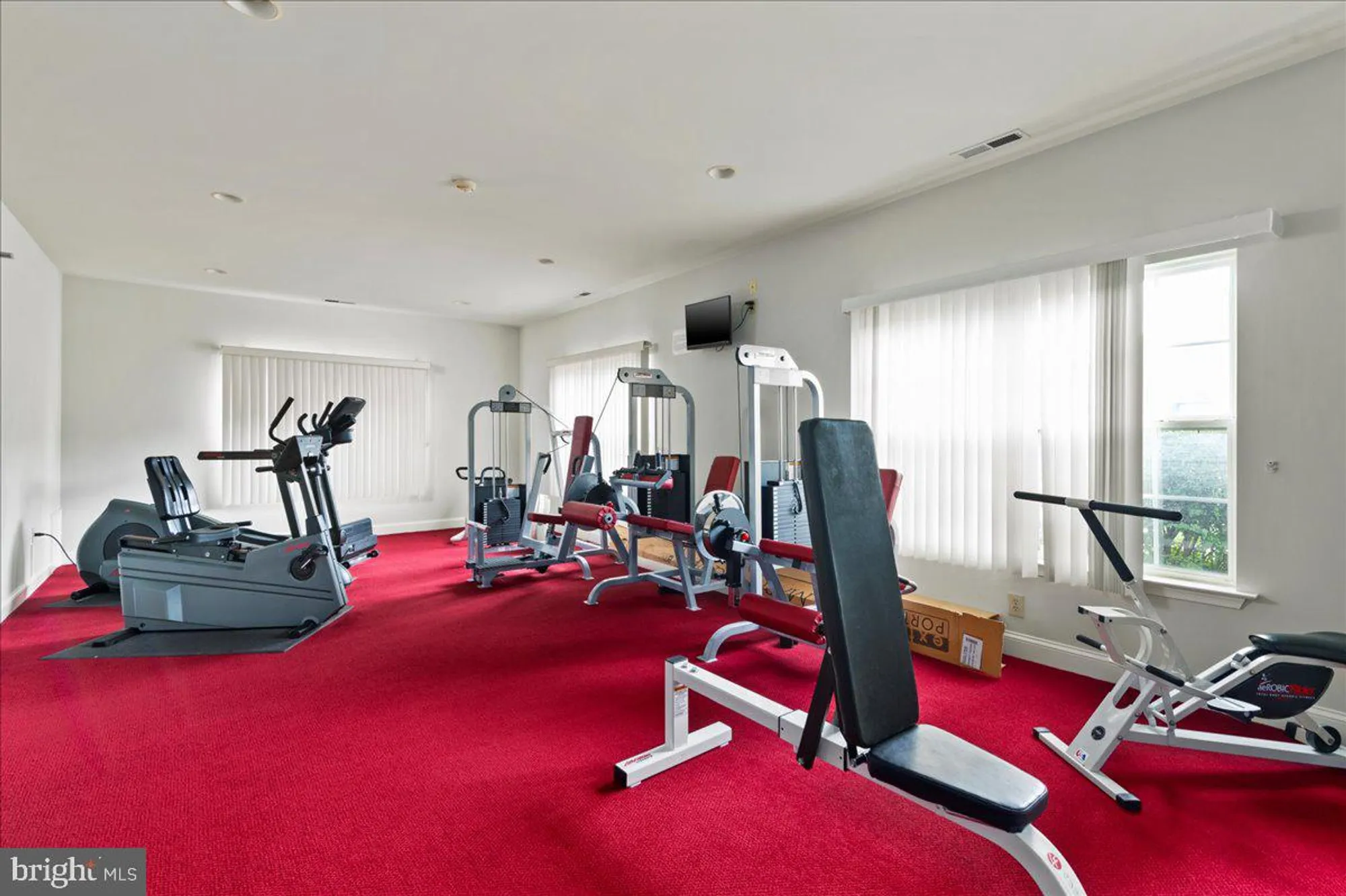 Property Slideshow image 35 of 40 | 1504 springfield ct 37, Jamison, PA, 18929