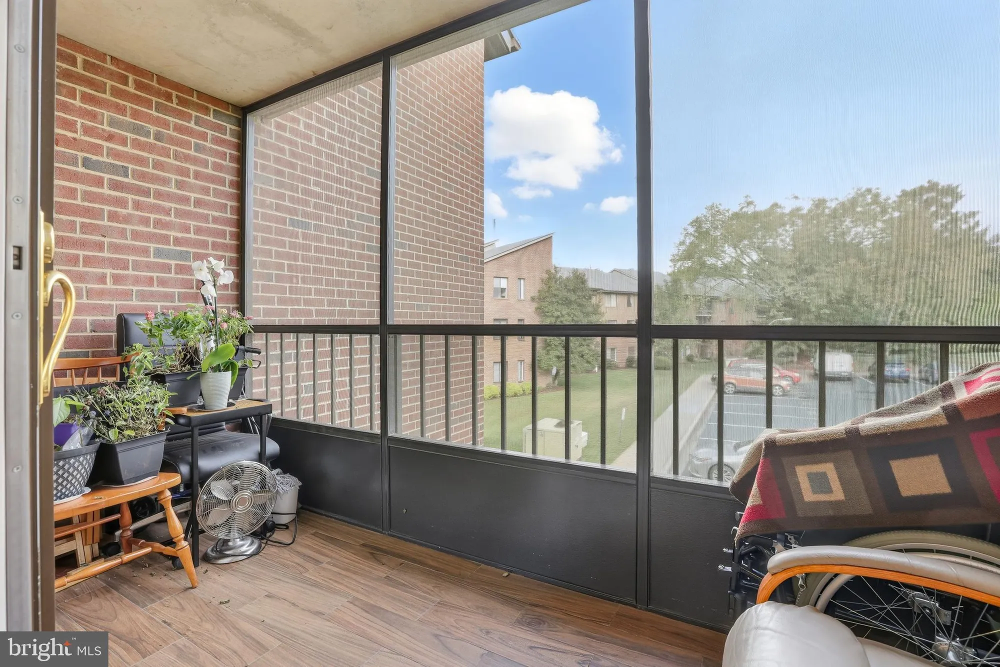 Property Slideshow image 9 of 33 | 15300 beaverbrook ct 88-2e, Silver Spring, MD, 20906