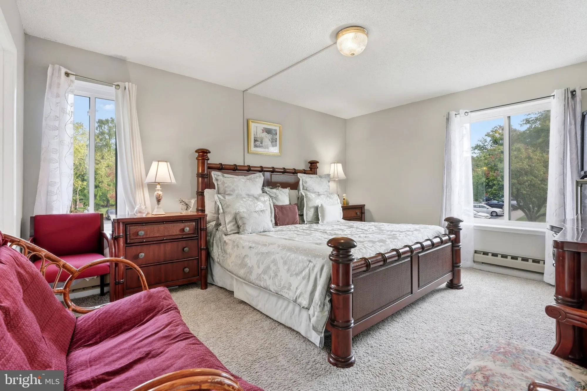 Property Slideshow image 20 of 33 | 15300 beaverbrook ct 88-2e, Silver Spring, MD, 20906