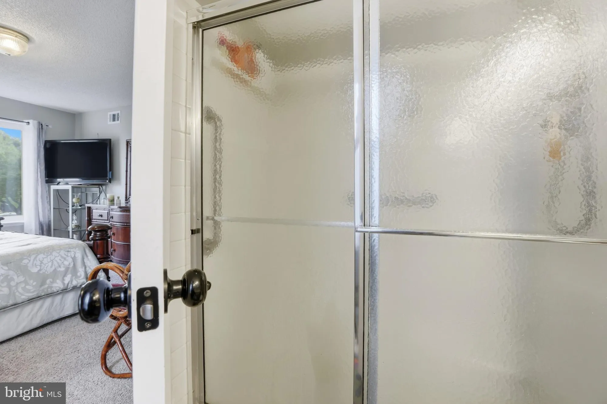 Property Slideshow image 23 of 33 | 15300 beaverbrook ct 88-2e, Silver Spring, MD, 20906