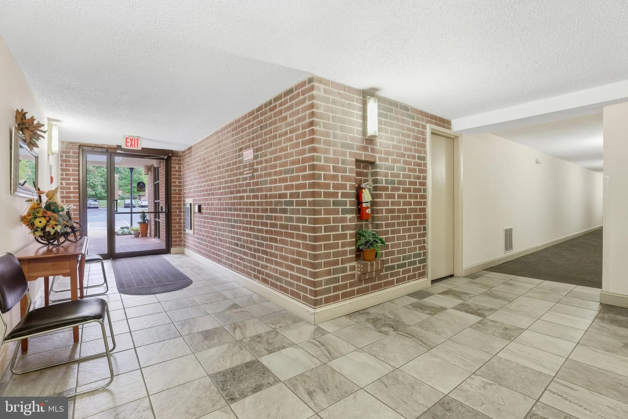 Property Slideshow image 30 of 33 | 15300 beaverbrook ct 88-2e, Silver Spring, MD, 20906