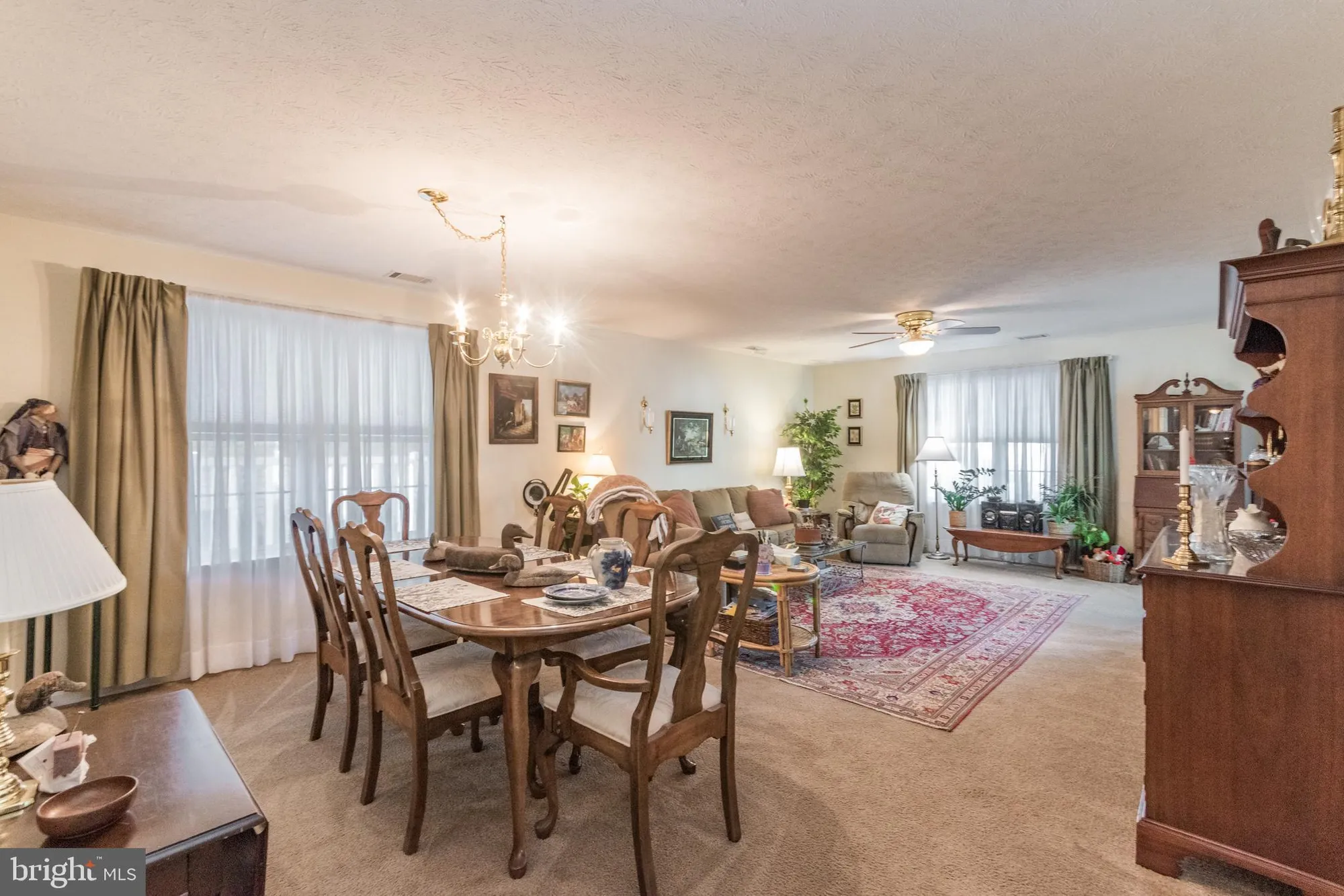 Property Slideshow image 14 of 32 | 221 crestwood ln, Winchester, VA, 22602