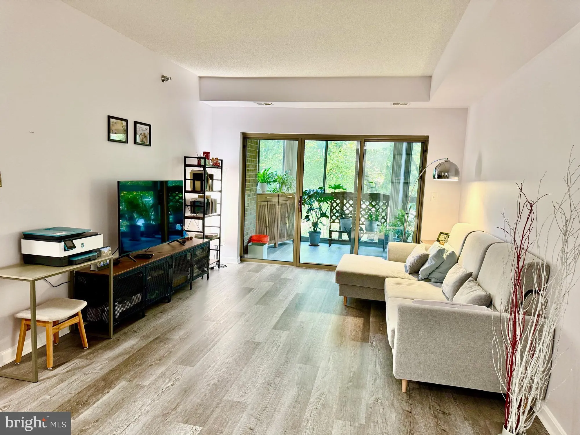 Property Slideshow image 4 of 19 | 2900 n leisure world blvd apt 312, Silver Spring, MD, 20906