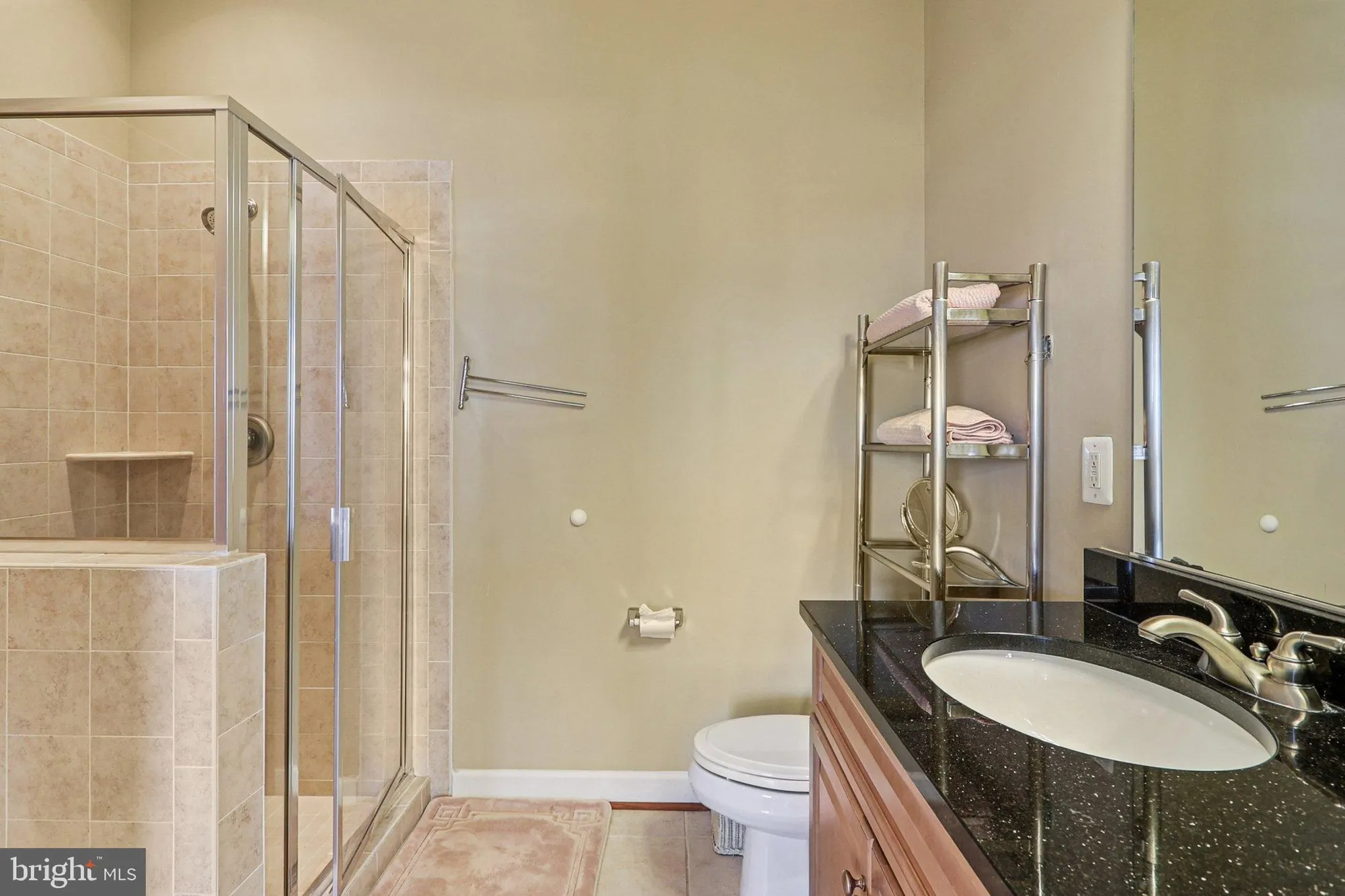 Property Slideshow image 21 of 58 | 680 watermans dr apt 505, Woodbridge, VA, 22191